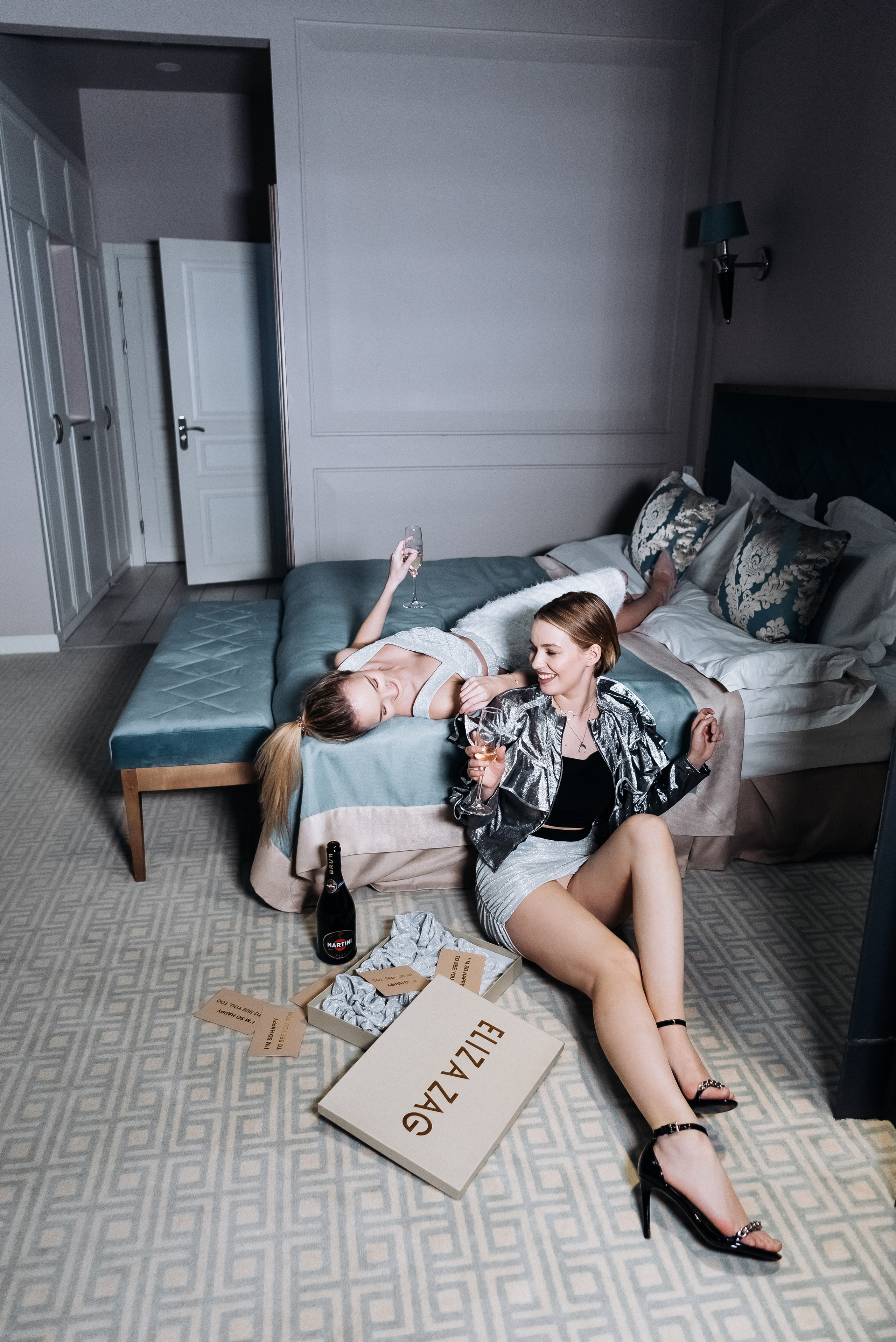 Лиза и Маша