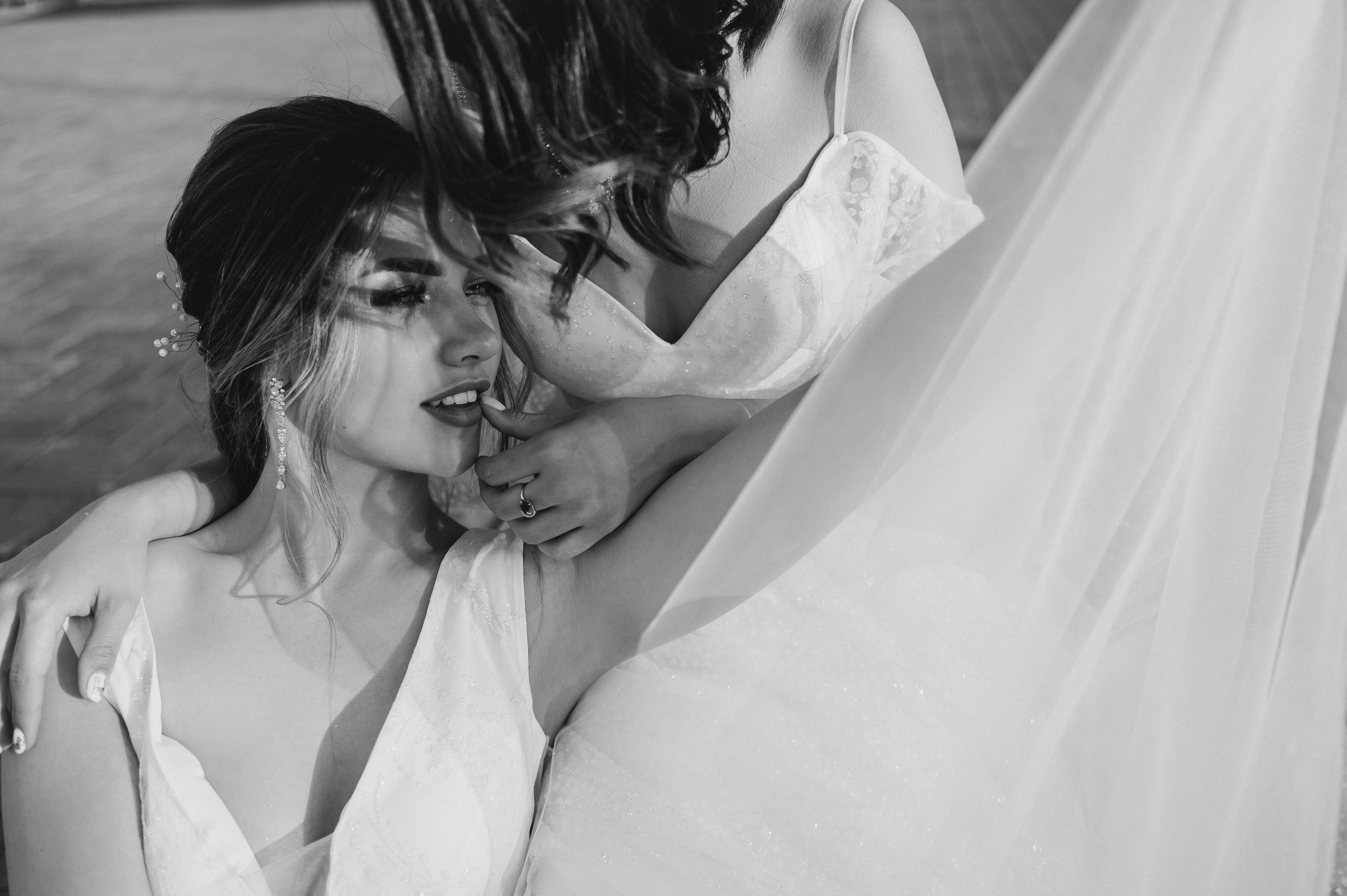 Оля и Алина