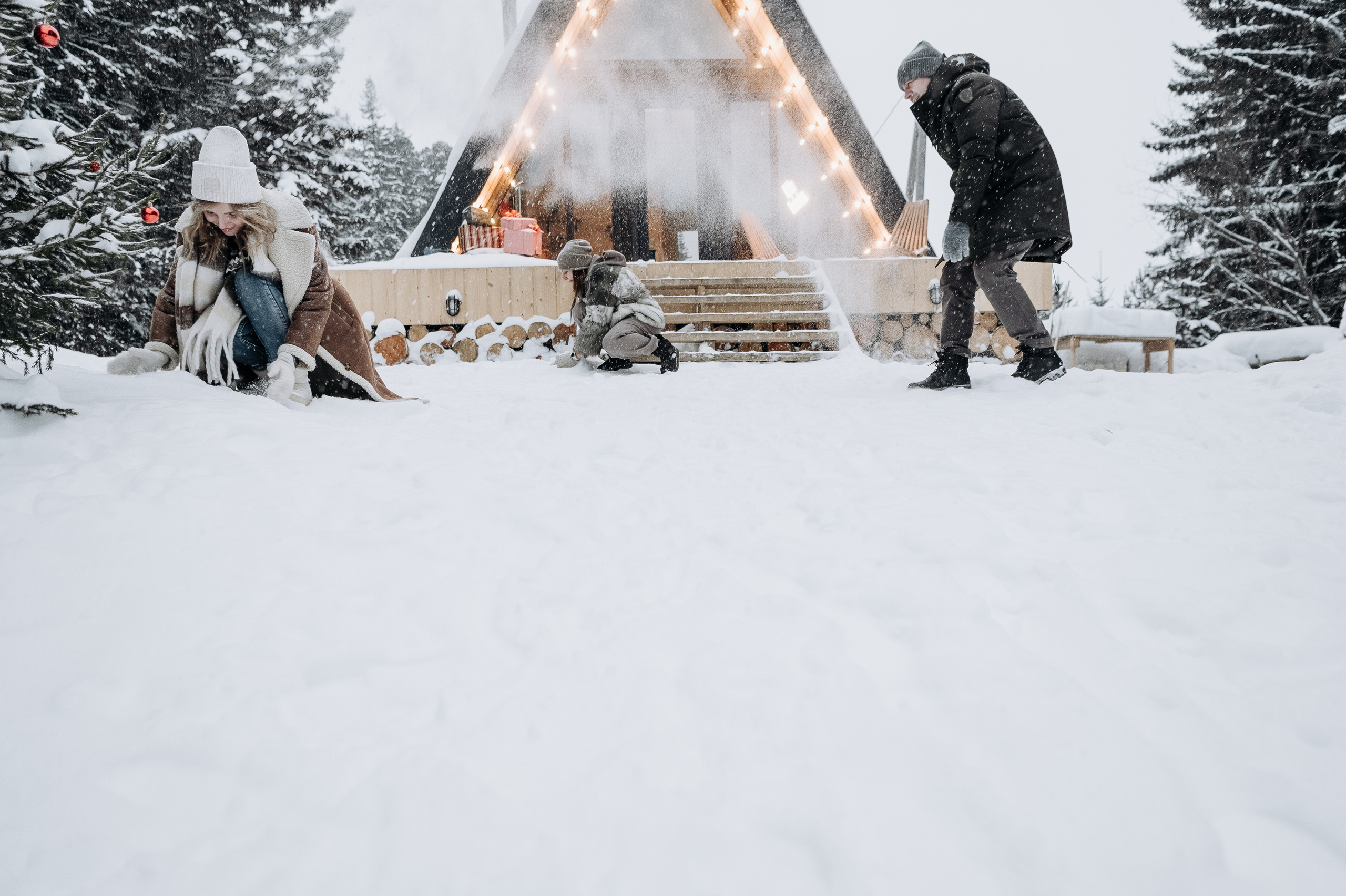 Оля, Саша, Кристина