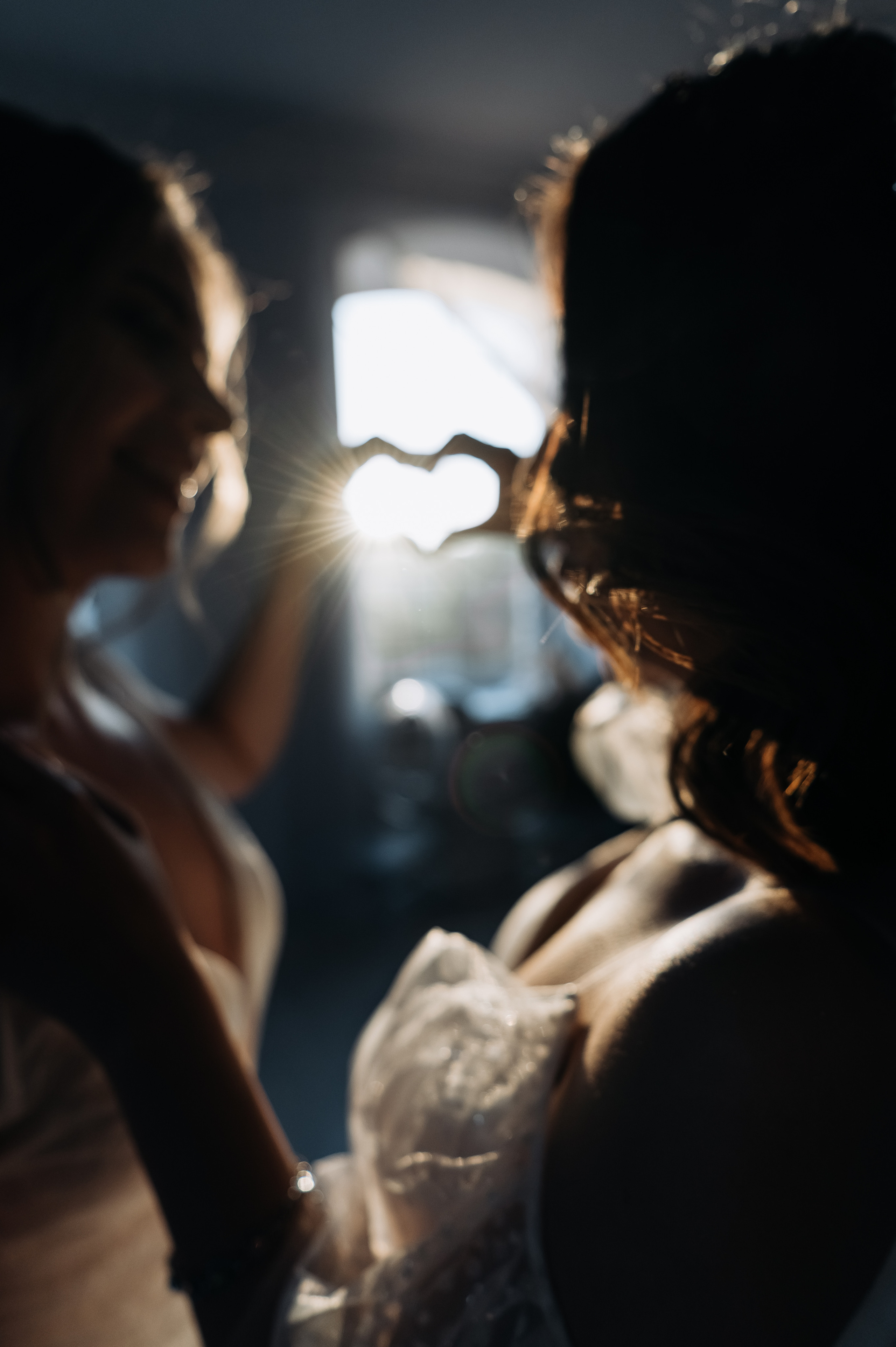 Оля и Алина