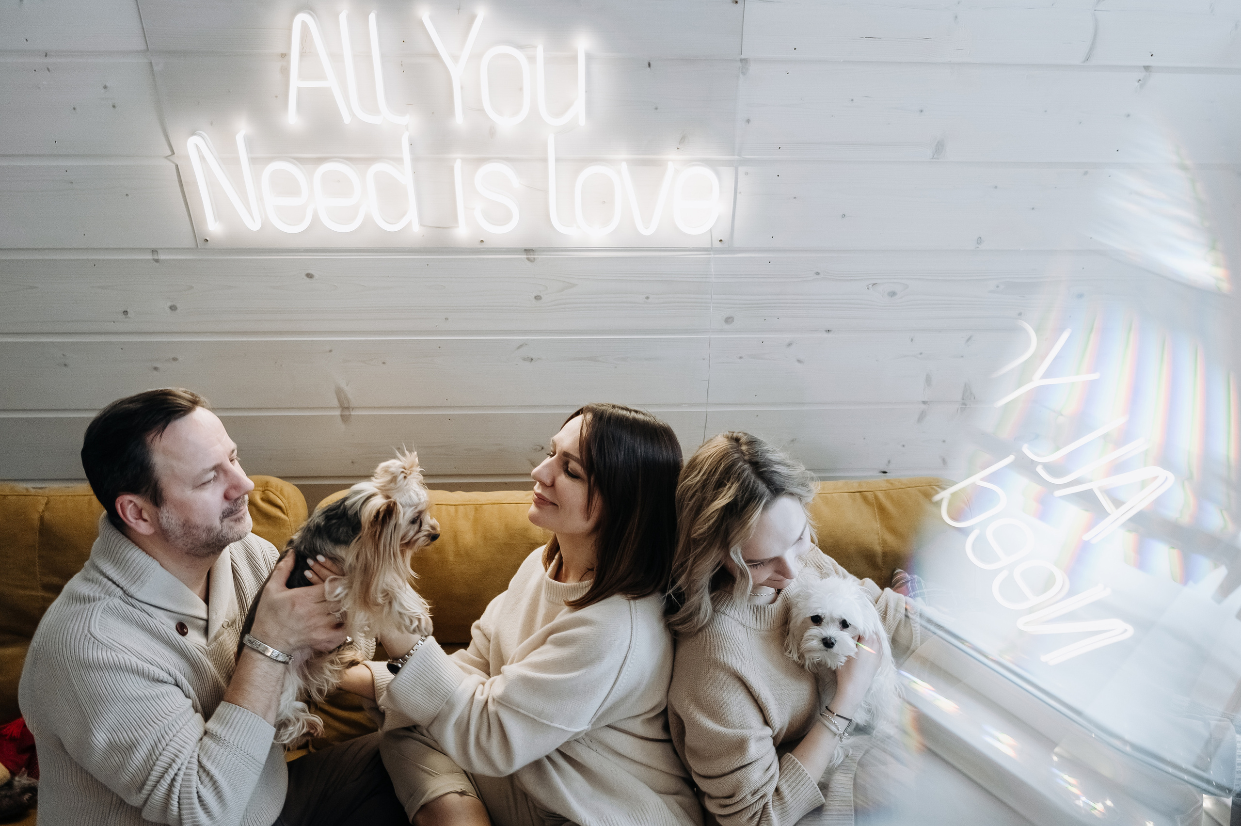 Оля, Саша, Кристина