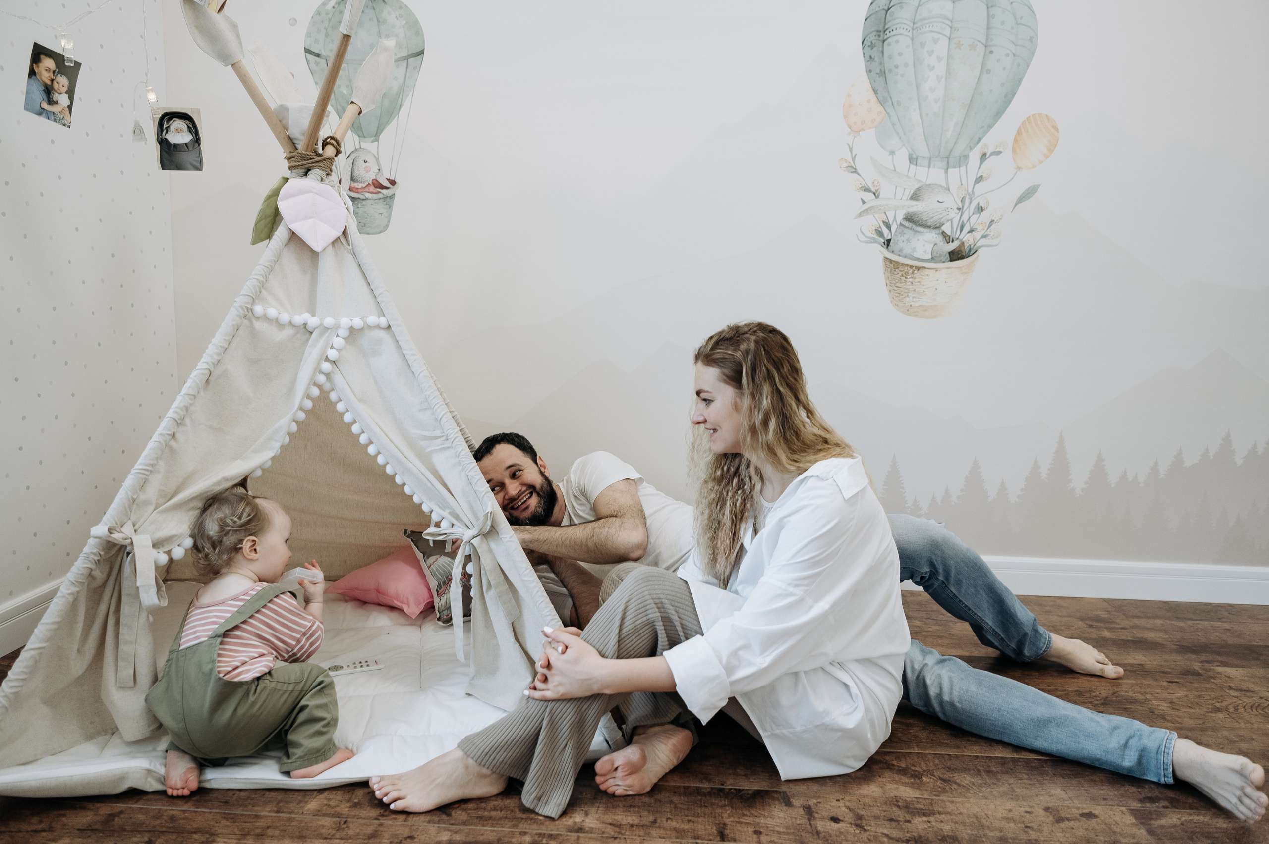 Настя, Денис, Мия