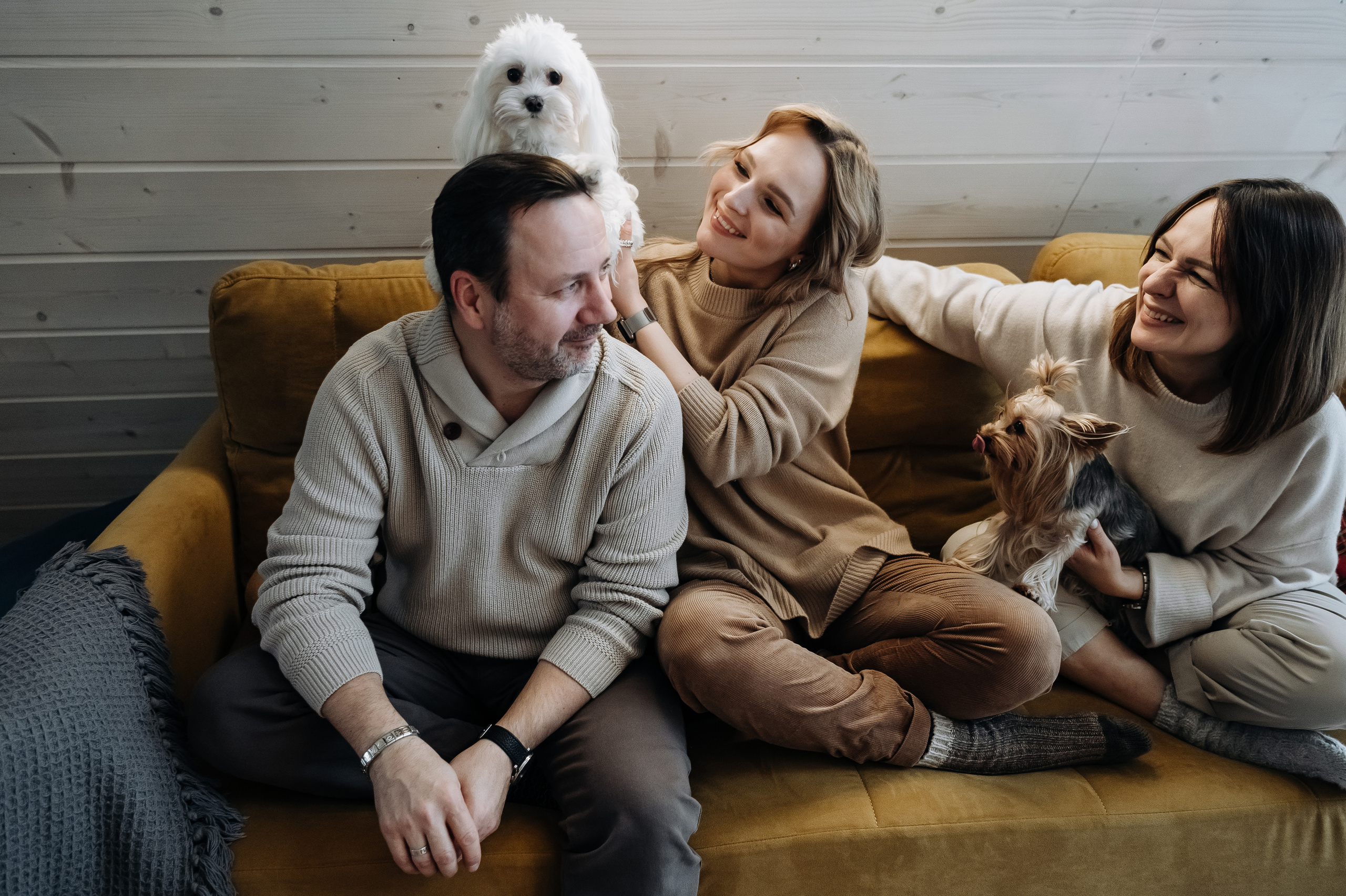 Оля, Саша, Кристина