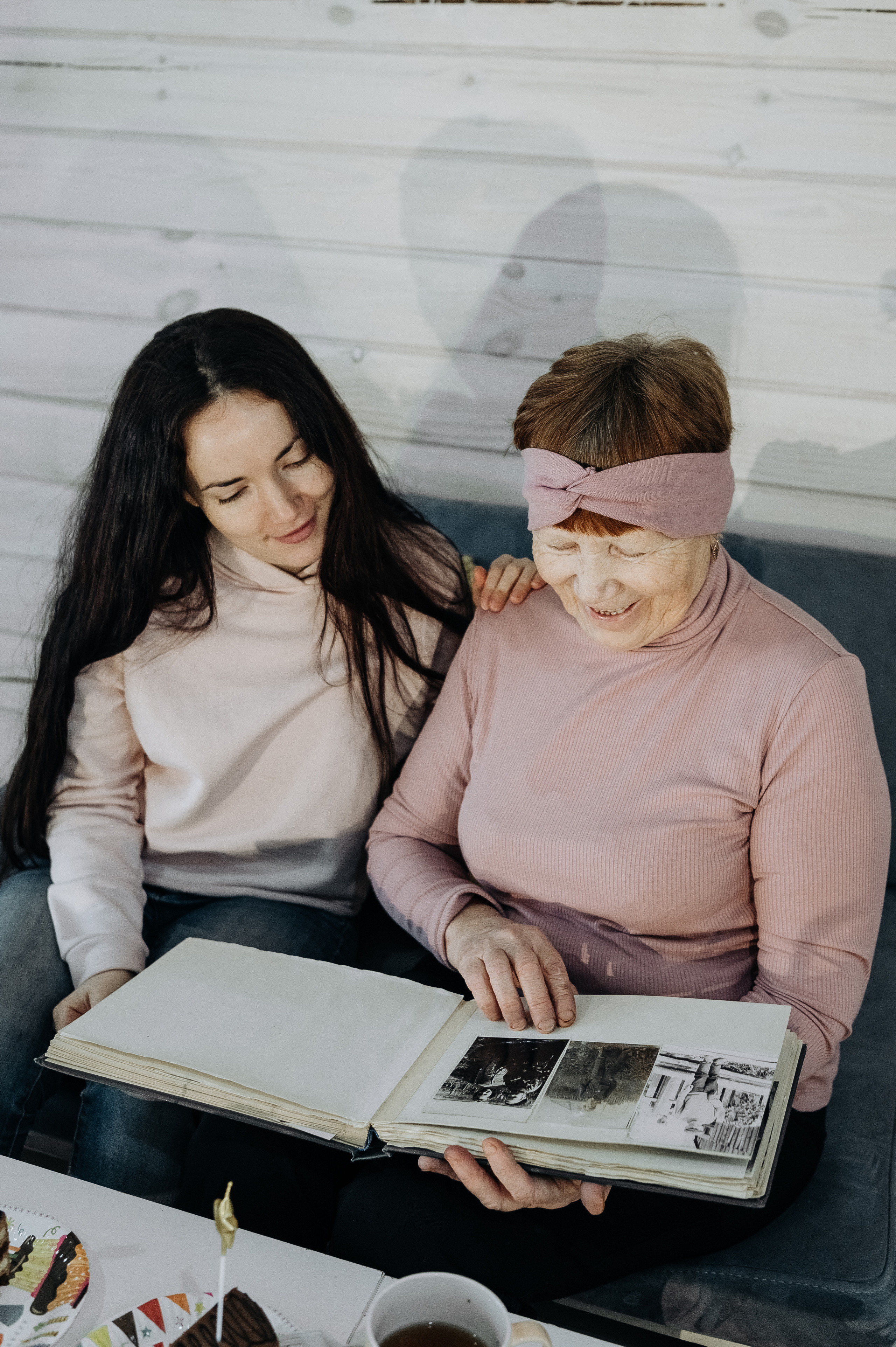 Нины: мама и дочка