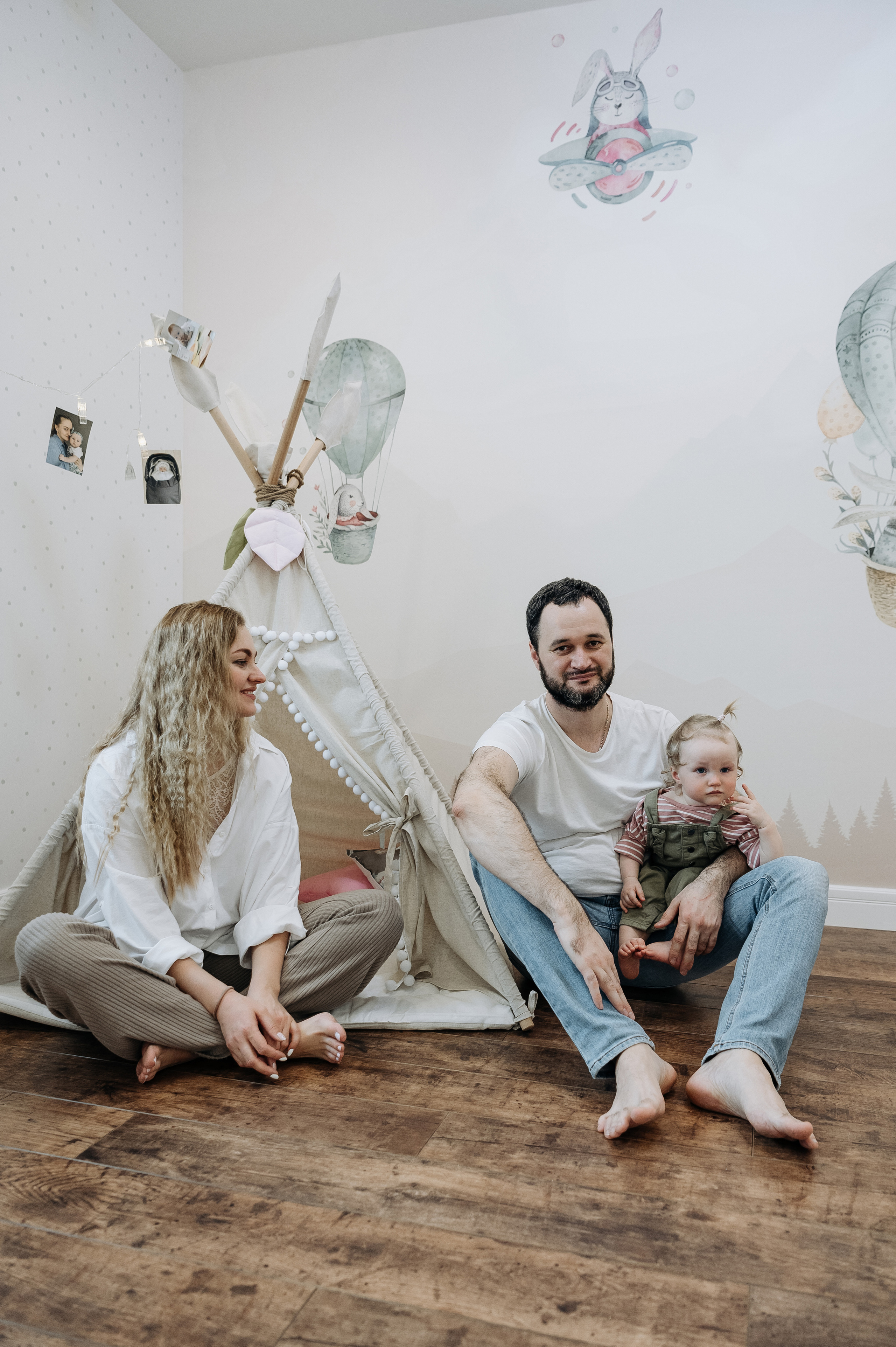 Настя, Денис, Мия