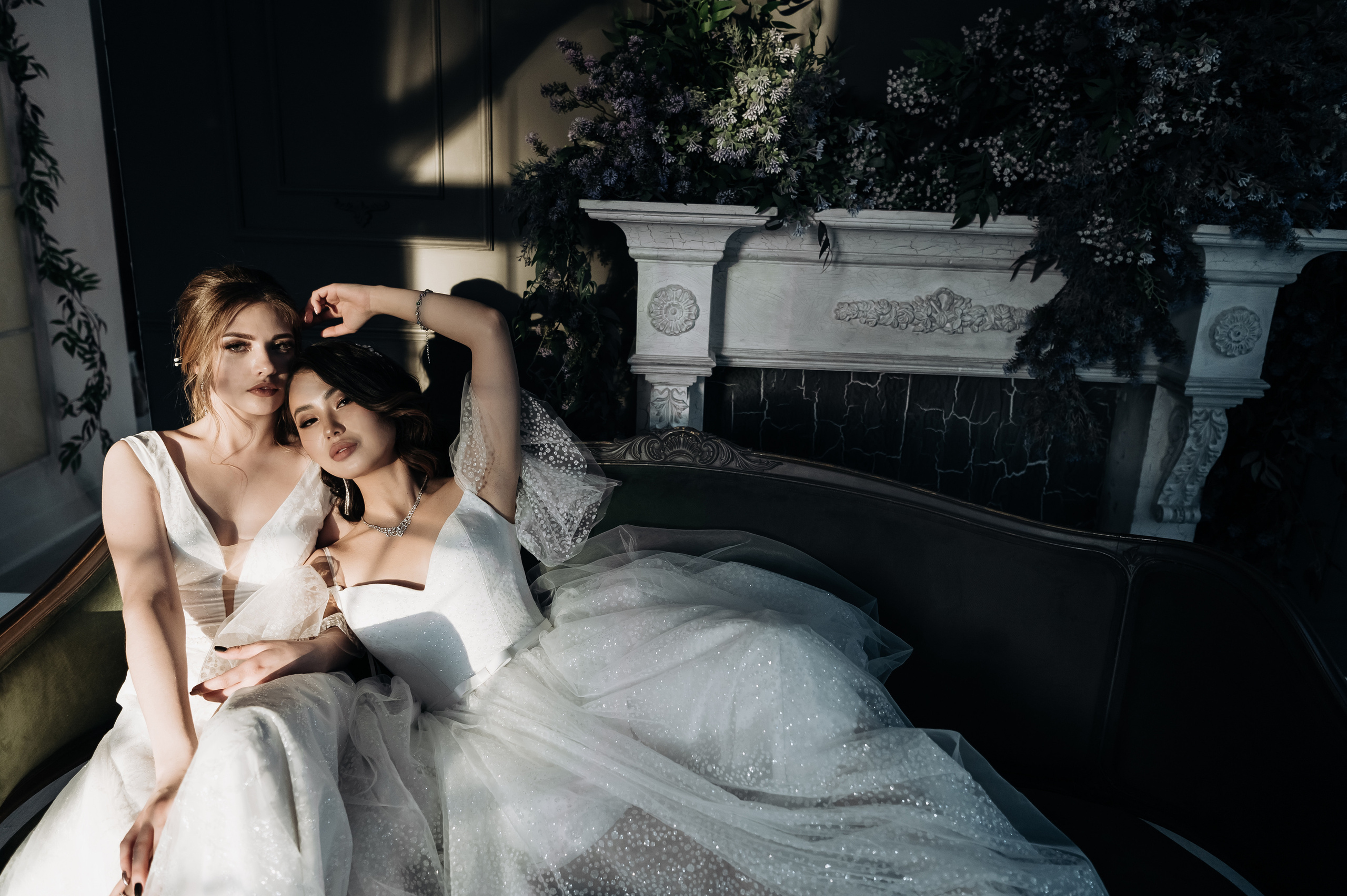 Оля и Алина