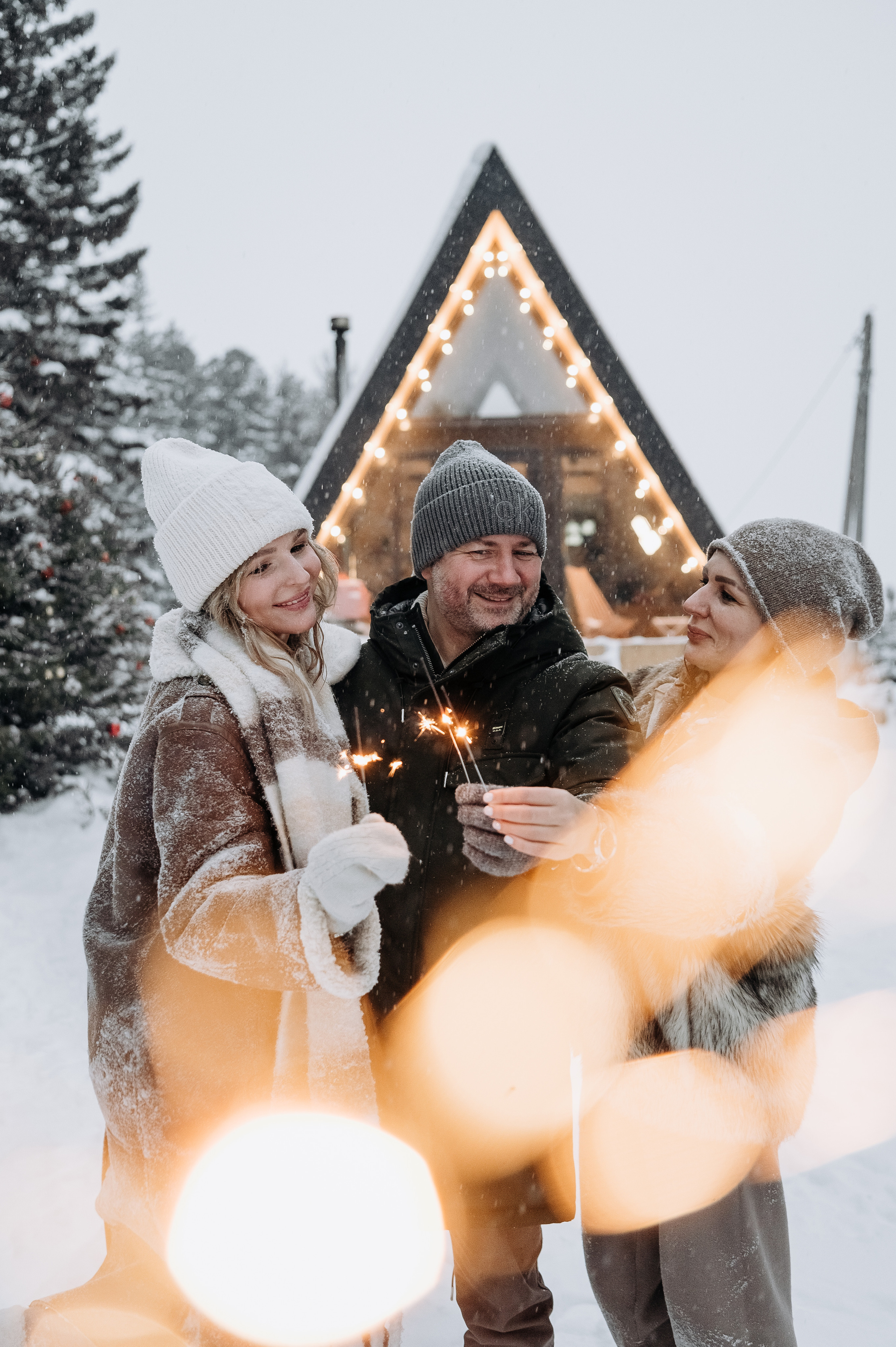 Оля, Саша, Кристина