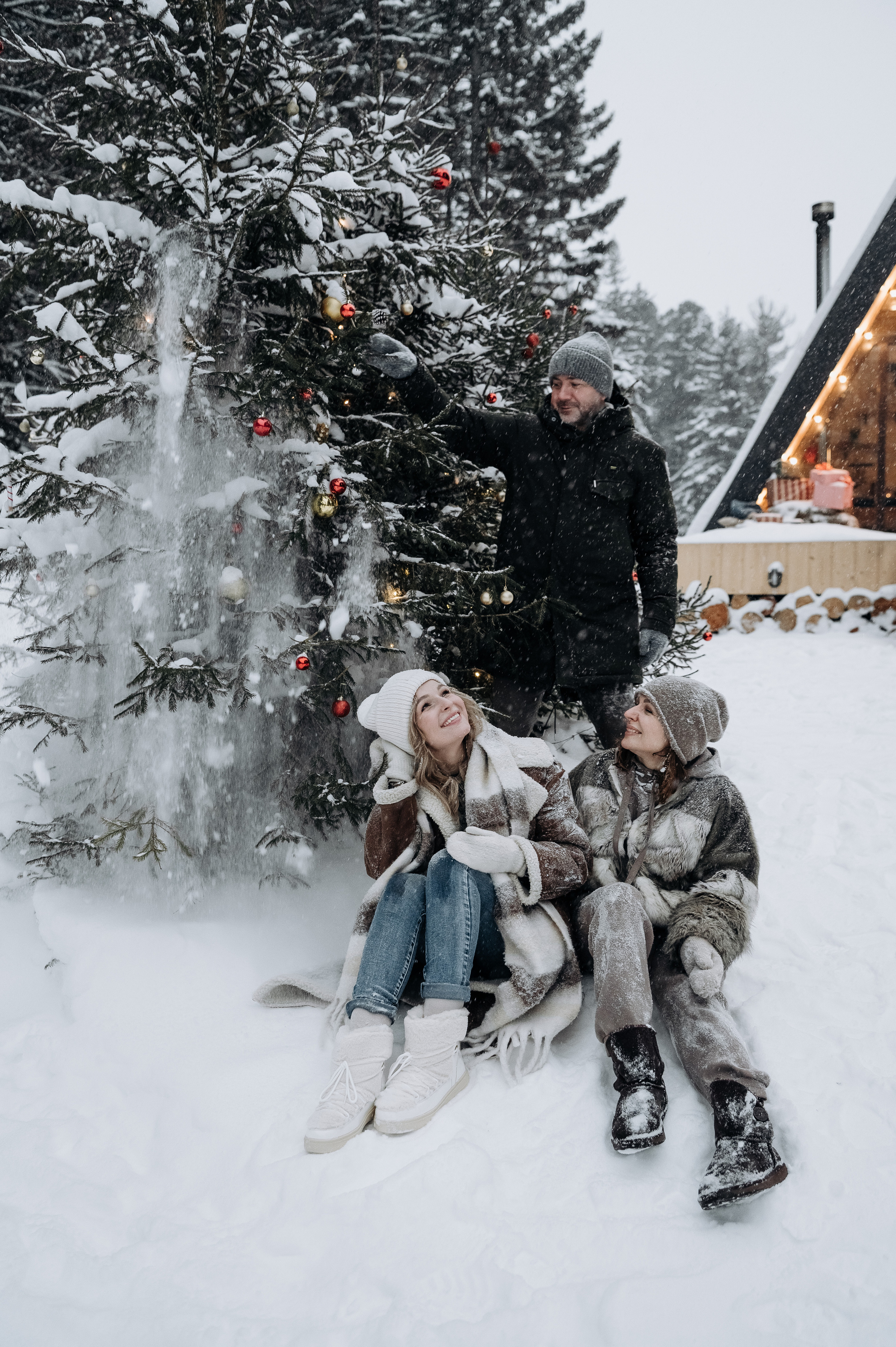 Оля, Саша, Кристина