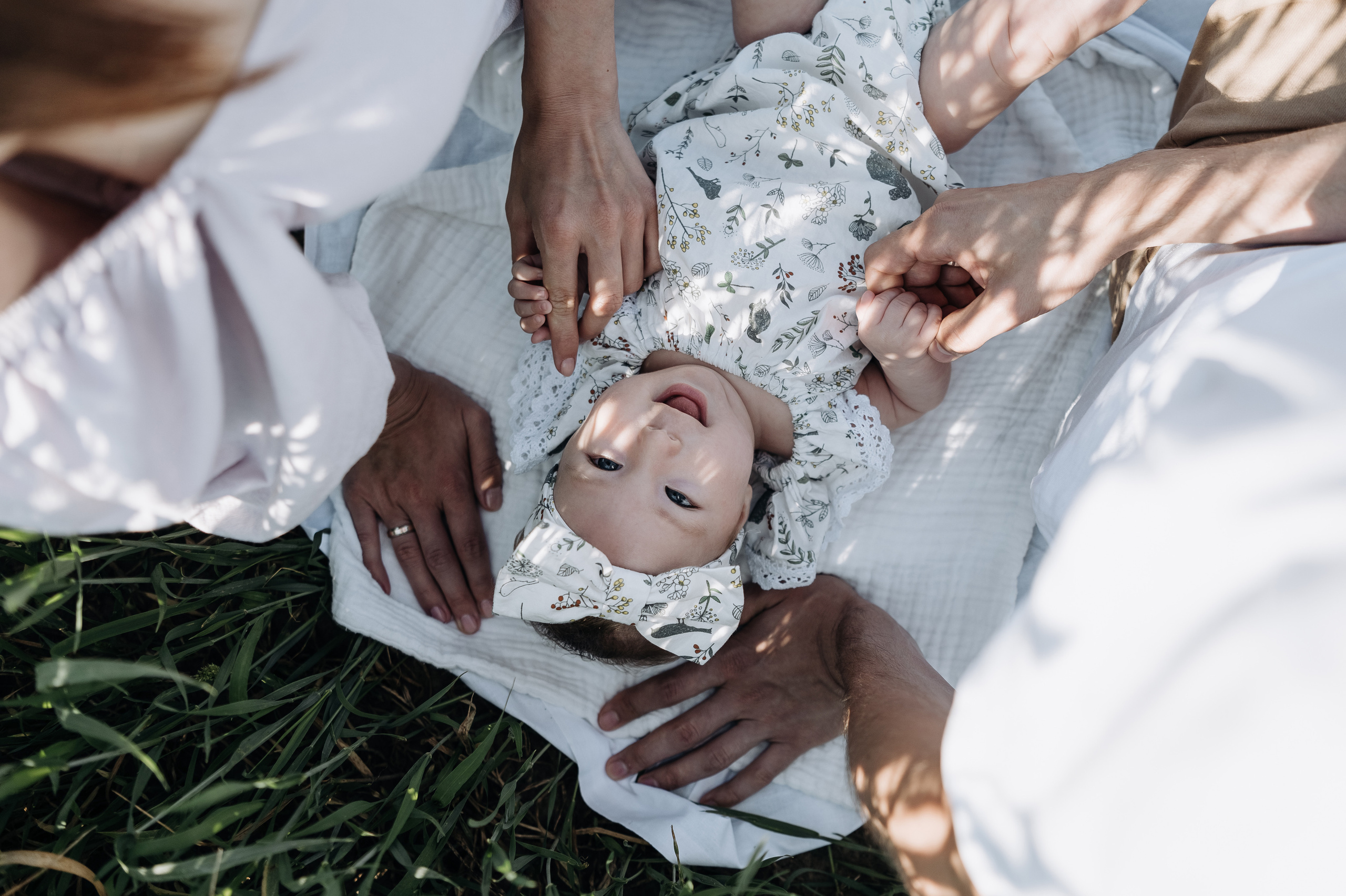 Анжела Дима Арина