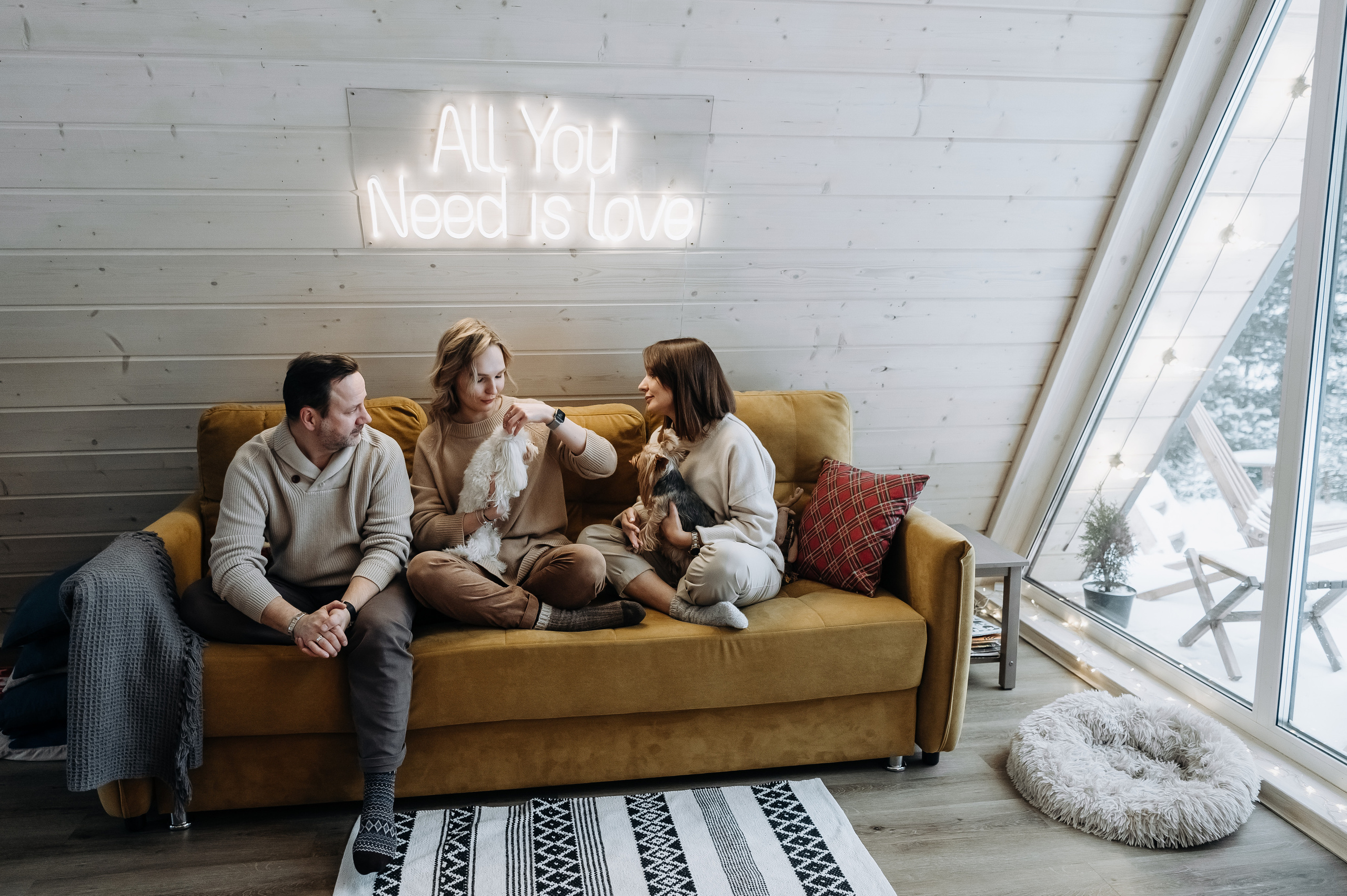 Оля, Саша, Кристина