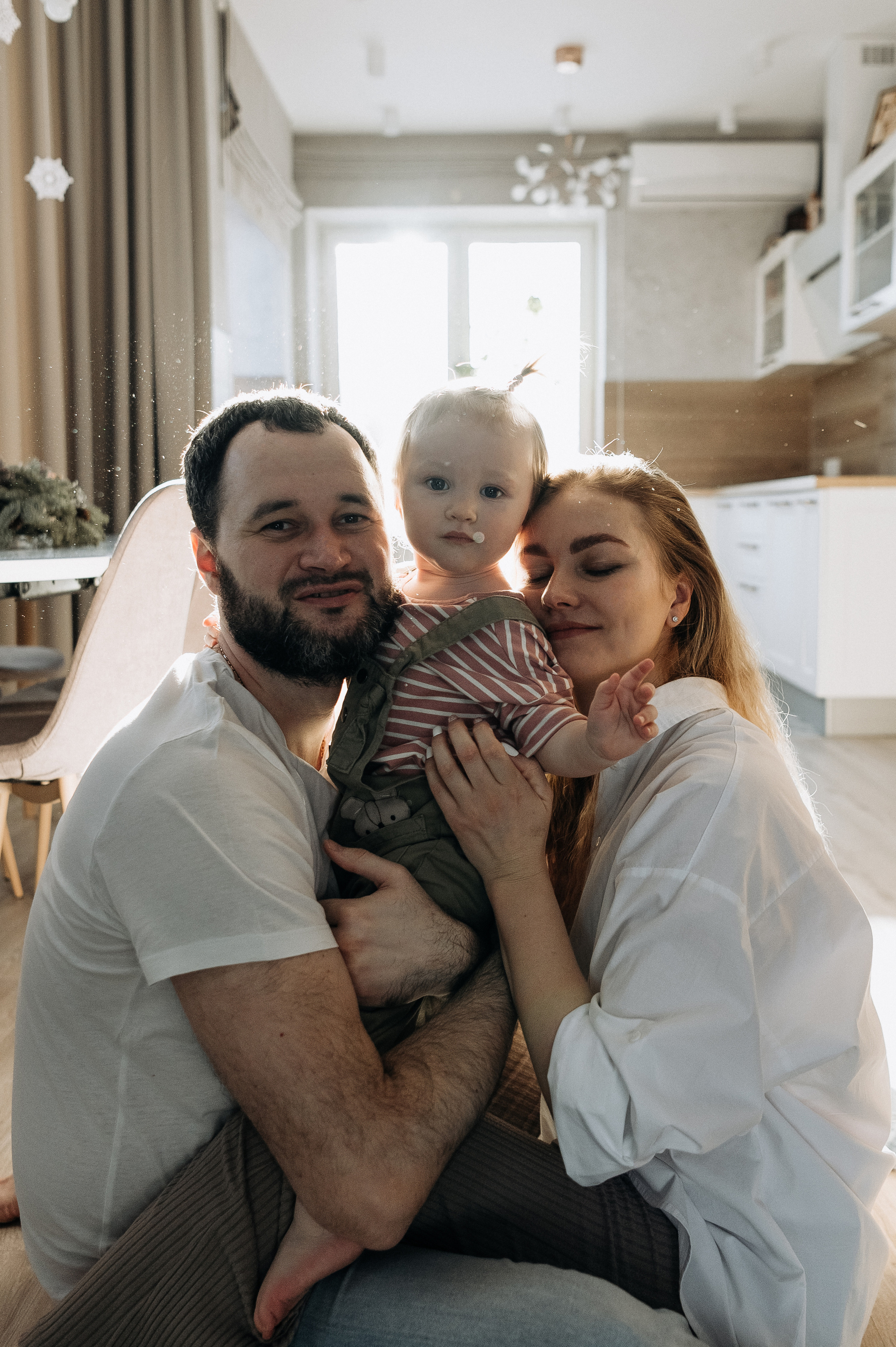 Настя, Денис, Мия