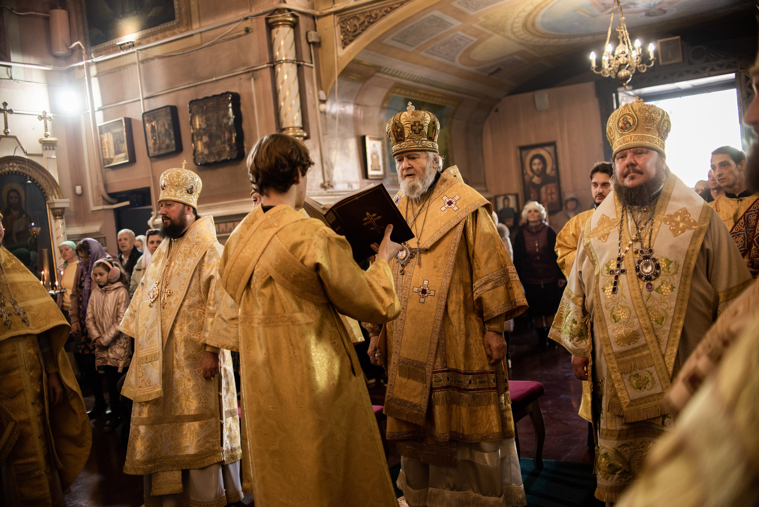 День памяти преподобных Спиридона и Никодима 13.11.2022. Семейный и свадебный фотограф в Феодосии и Коктебеле