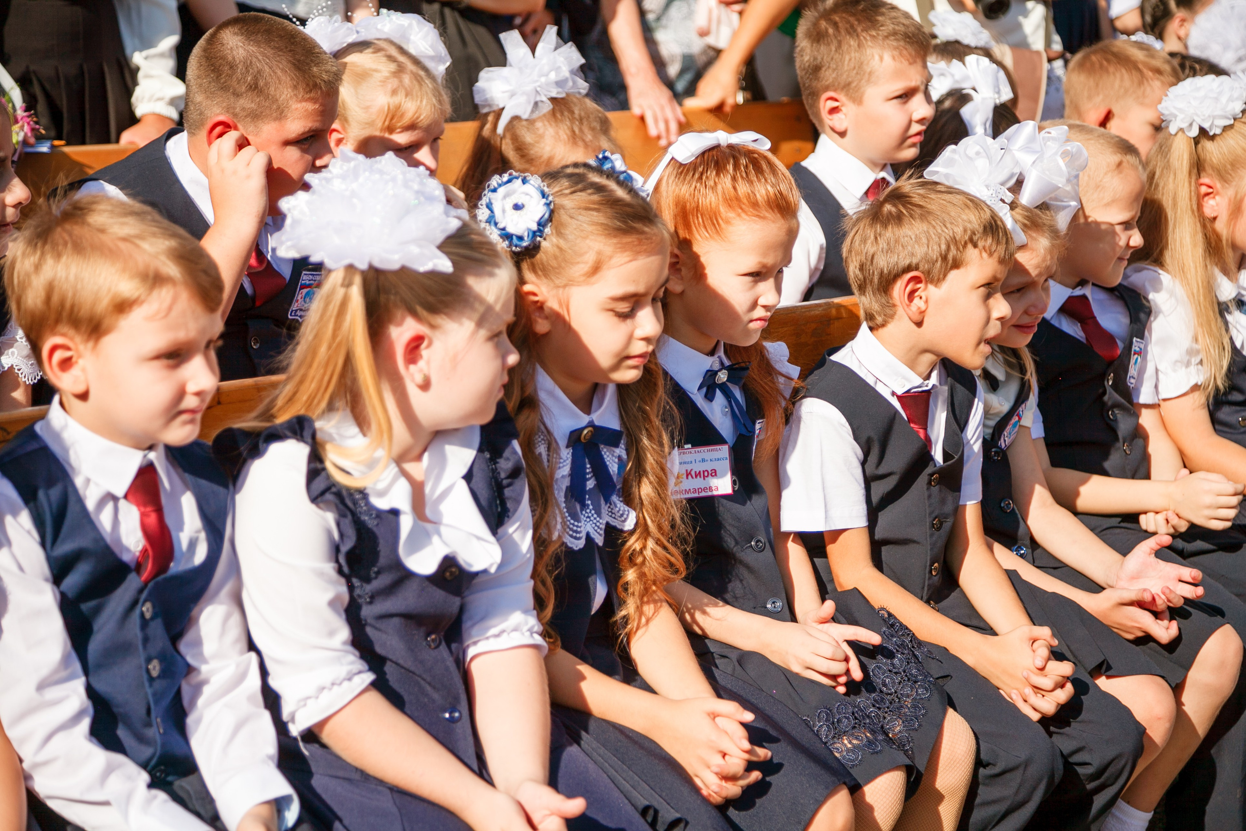 1 сентября линейка. Свадебный и семейный фотограф в Армавире
