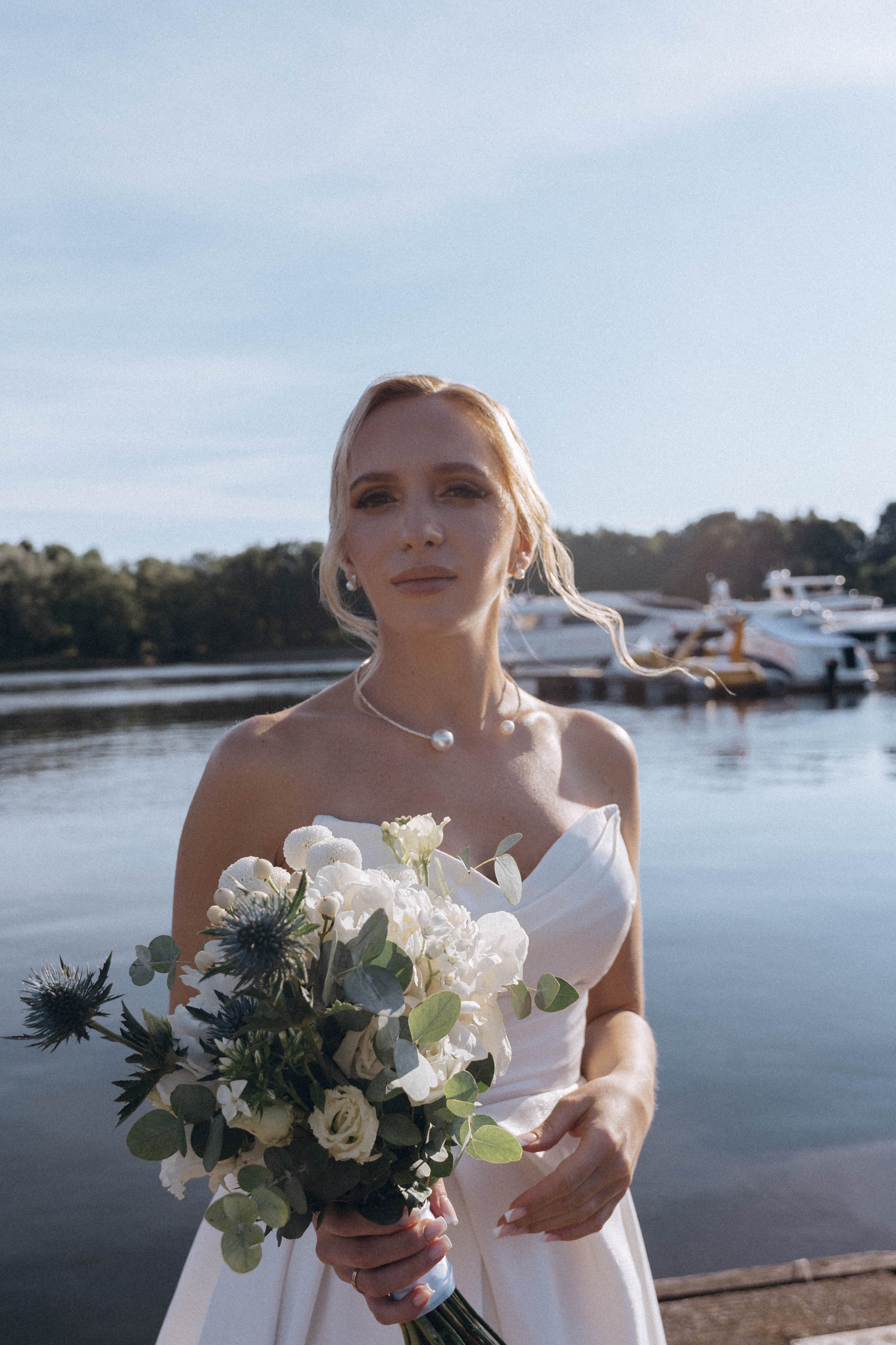 СВАДЕНБНАЯ СЬЕМКА НА КАТЕРЕ ПО КАНАЛАМ САНКТ-ПЕТЕРБУРГА И В АКВАТОРИИ НЕВЫ. Профессиональный фотограф, Санкт-Петербург — Виктория Богомолова