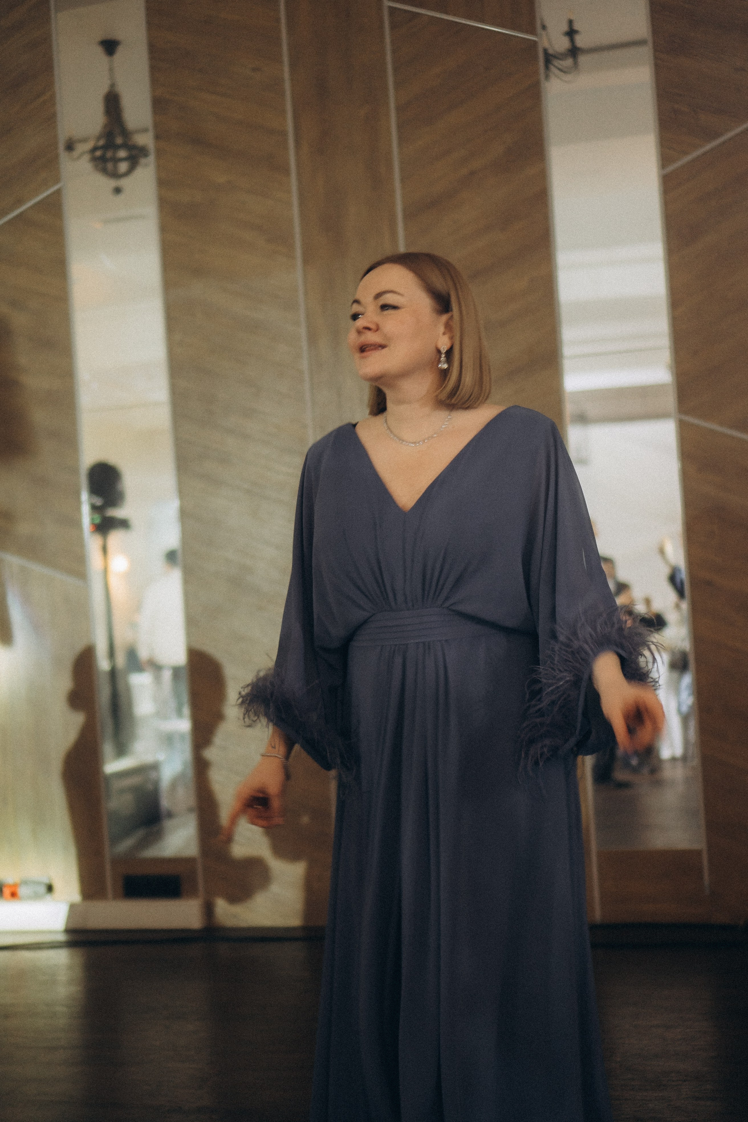 СВАДЕБНАЯ СЬЕМКА СБОРОВ В ОТЕЛЕ И ВЫЕЗД НА ЦЕРЕМОНИЮ (СНЯТО В СИБИРЕ В НИЖНЕВАРТОВСКЕ). Профессиональный фотограф, Санкт-Петербург — Виктория Богомолова