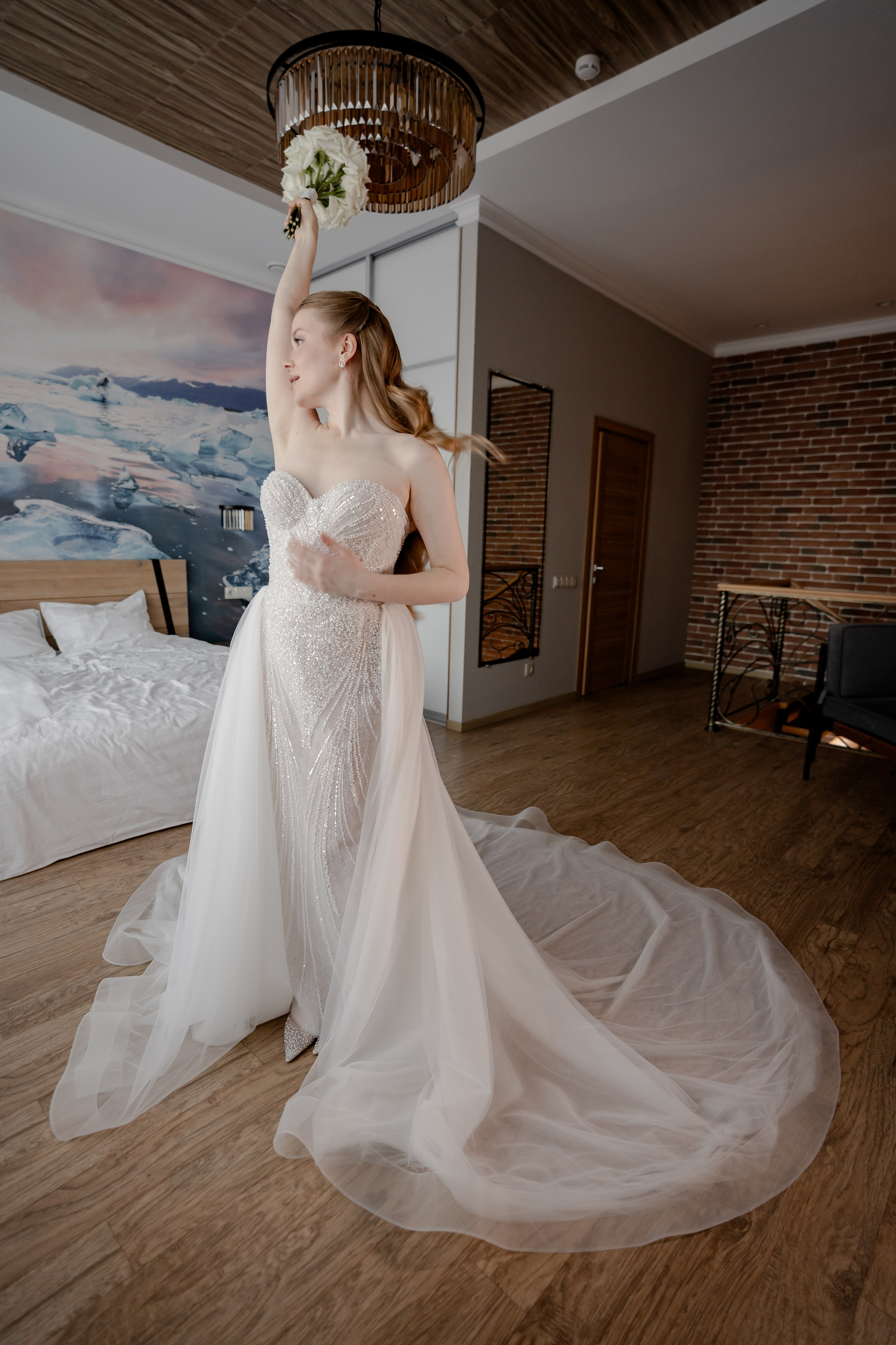 СВАДЕБНАЯ СЬЕМКА СБОРОВ В ОТЕЛЕ И ВЫЕЗД НА ЦЕРЕМОНИЮ (СНЯТО В СИБИРЕ В НИЖНЕВАРТОВСКЕ)М. Профессиональный фотограф, Санкт-Петербург — Виктория Богомолова