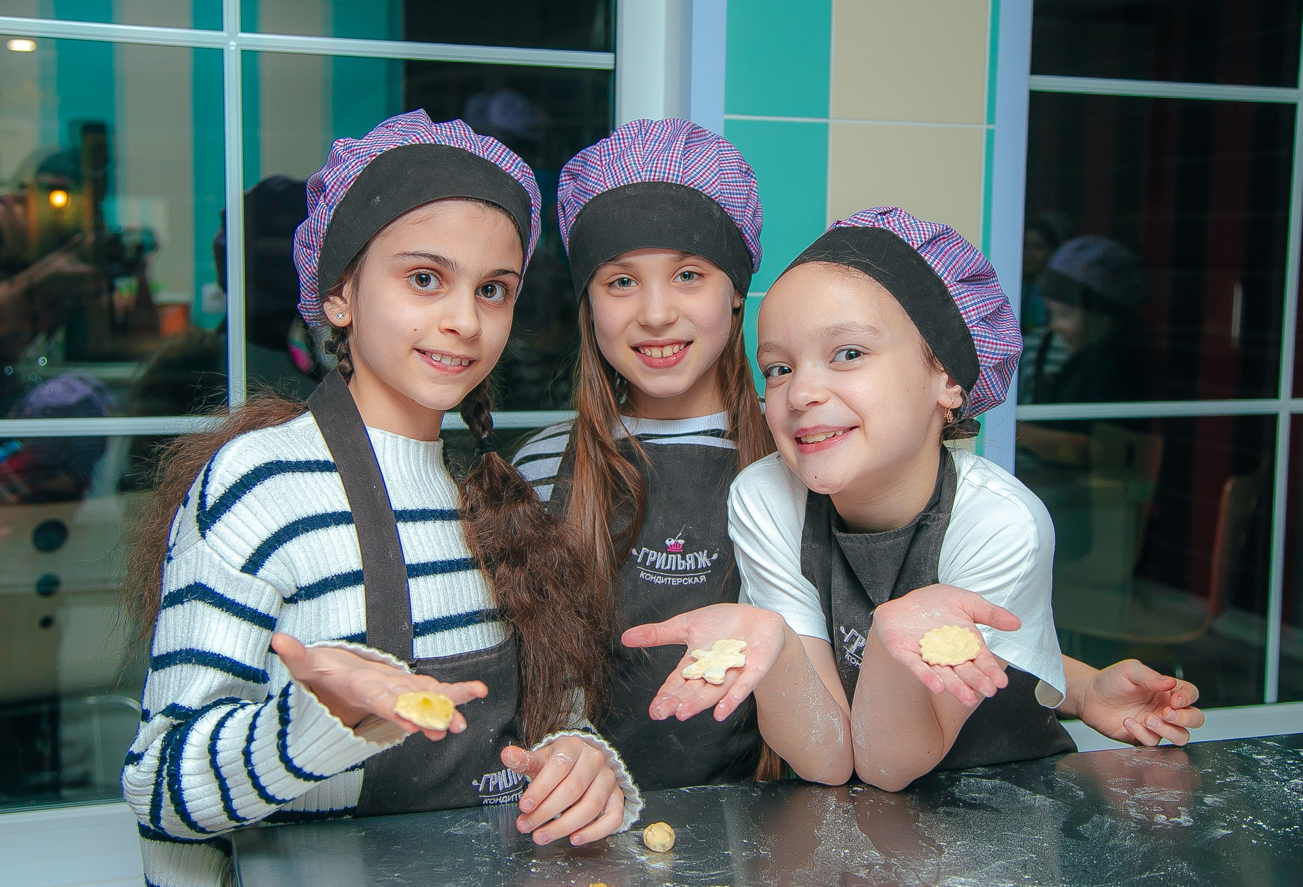 Команда специалистов в мире фотографии и видео. Детский фотограф, семейный фотограф