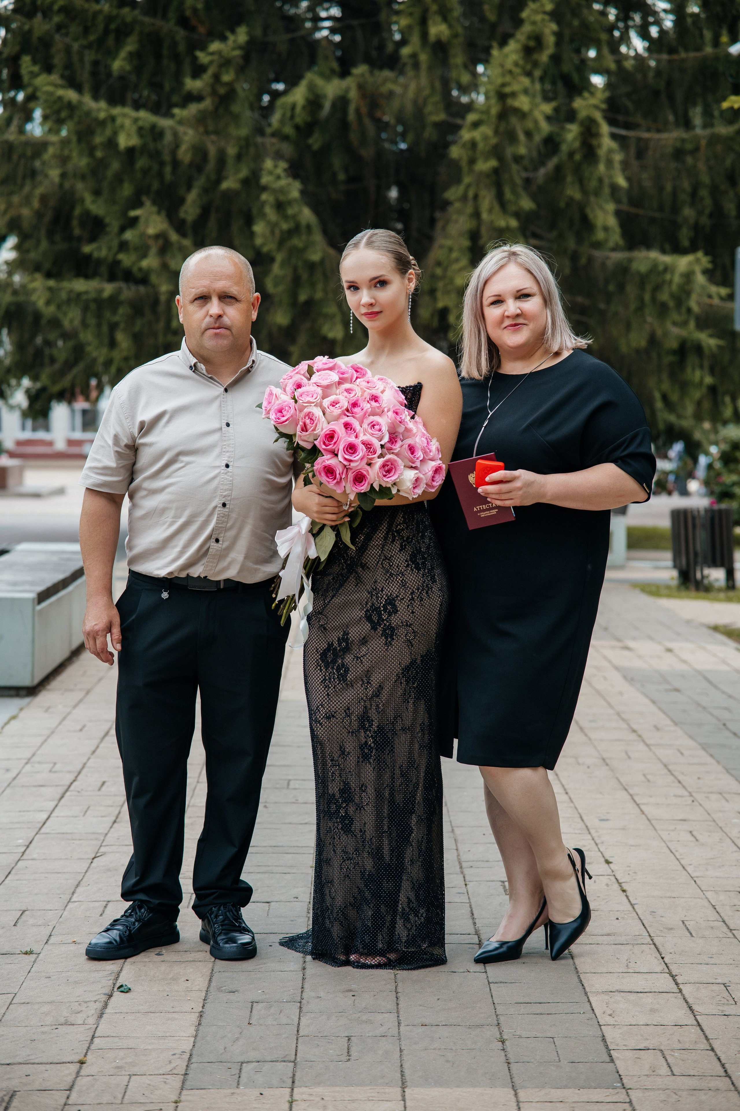 Медалисты. Школьный фотограф в Валуйках. Фотосессии для выпускников и изготовление выпускных альбомов в городе Валуйки и в Белгородской области