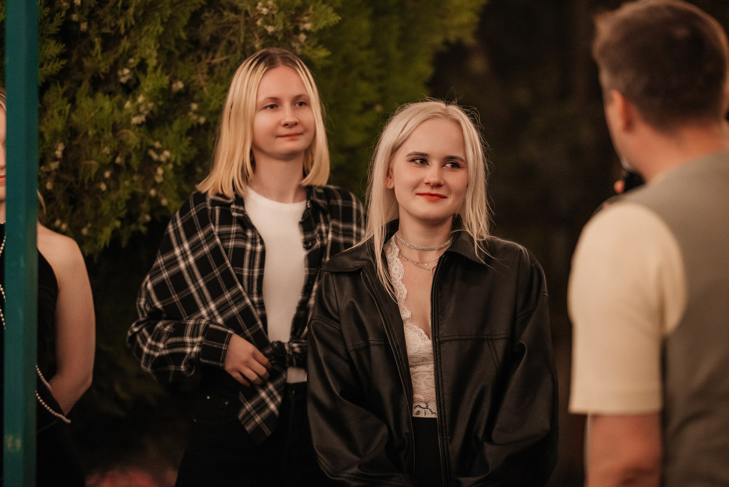 «Свадьба Даши и Артема». Школьный фотограф в Валуйках. Фотосессии для выпускников и изготовление выпускных альбомов в городе Валуйки и в Белгородской области