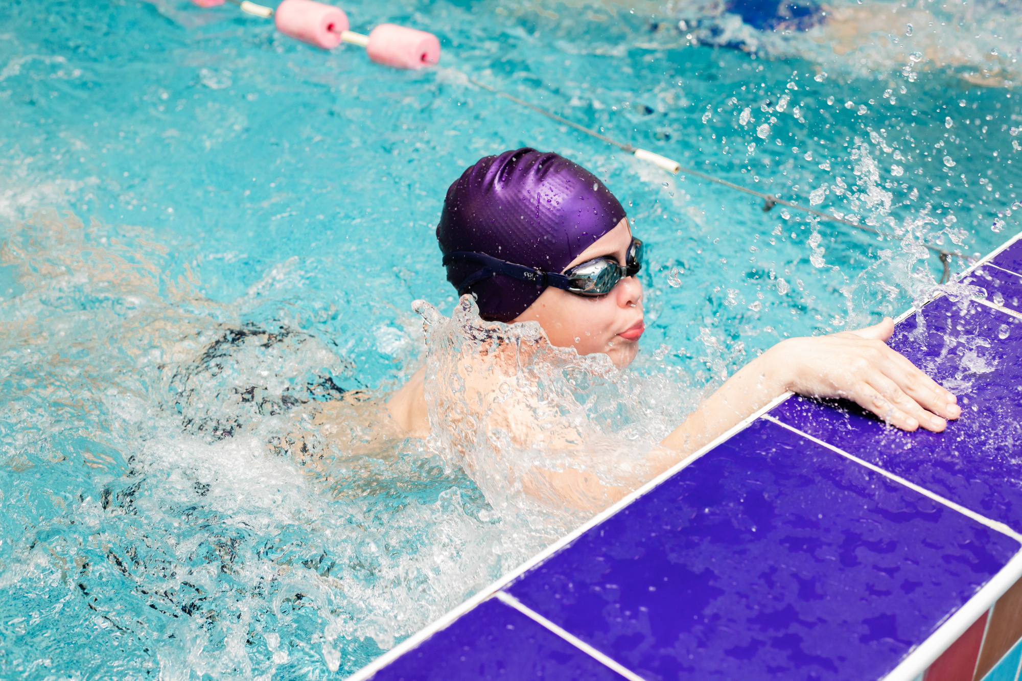 Репортажная съёмка. Дельфиньи игры. Бодибум Пермь. Фотограф Пермь. Свадьбы. Семья и дети, школа, д. сад. Фотокниги