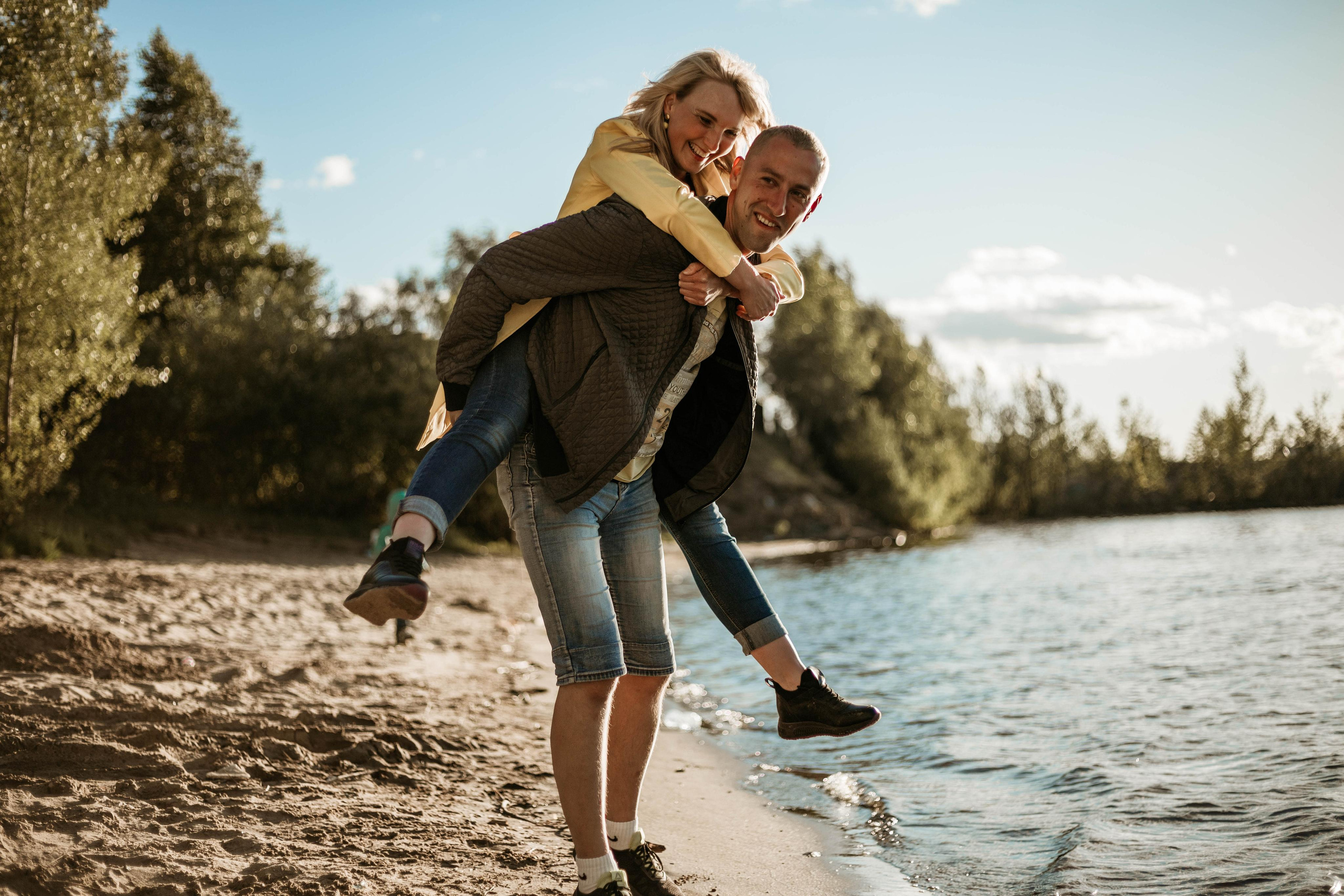 Красавинский мост, р. Кама. Антон и Ольга. Июнь 2020. Фотограф Пермь. Свадьбы. Семья и дети, школа, д. сад. Фотокниги