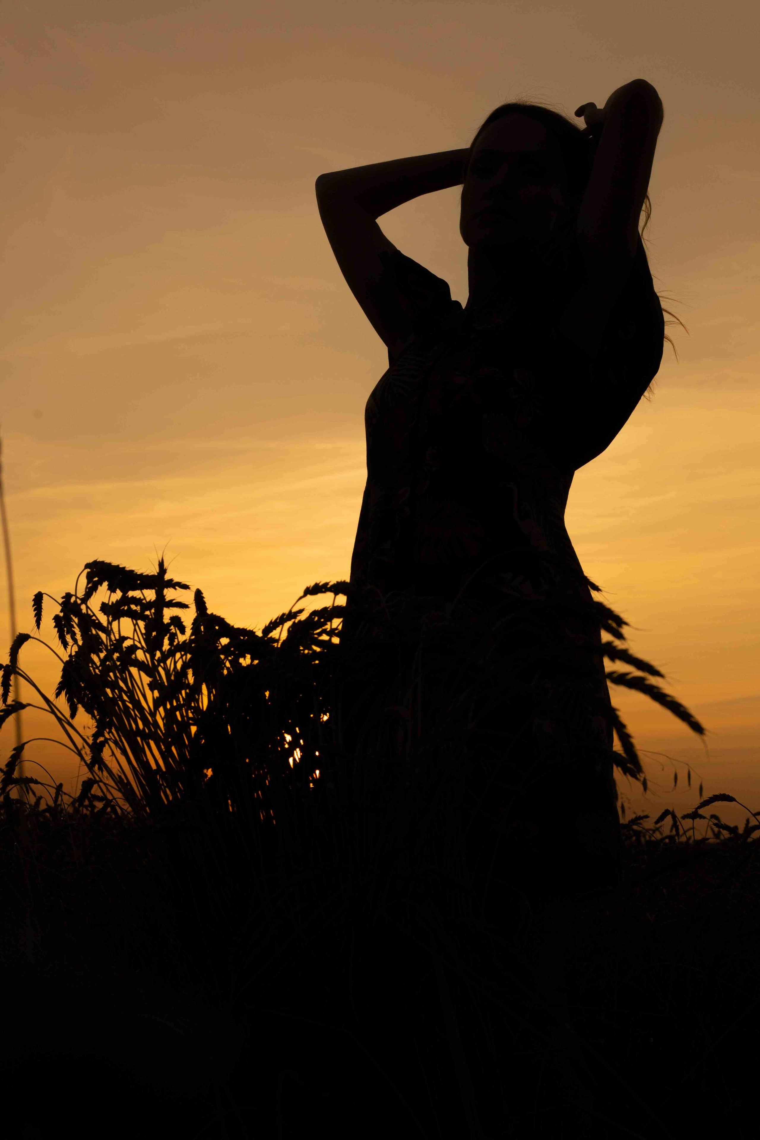 В поле. август 2020. Екатерина. Фотограф Пермь. Свадьбы. Семья и дети, школа, д. сад. Фотокниги