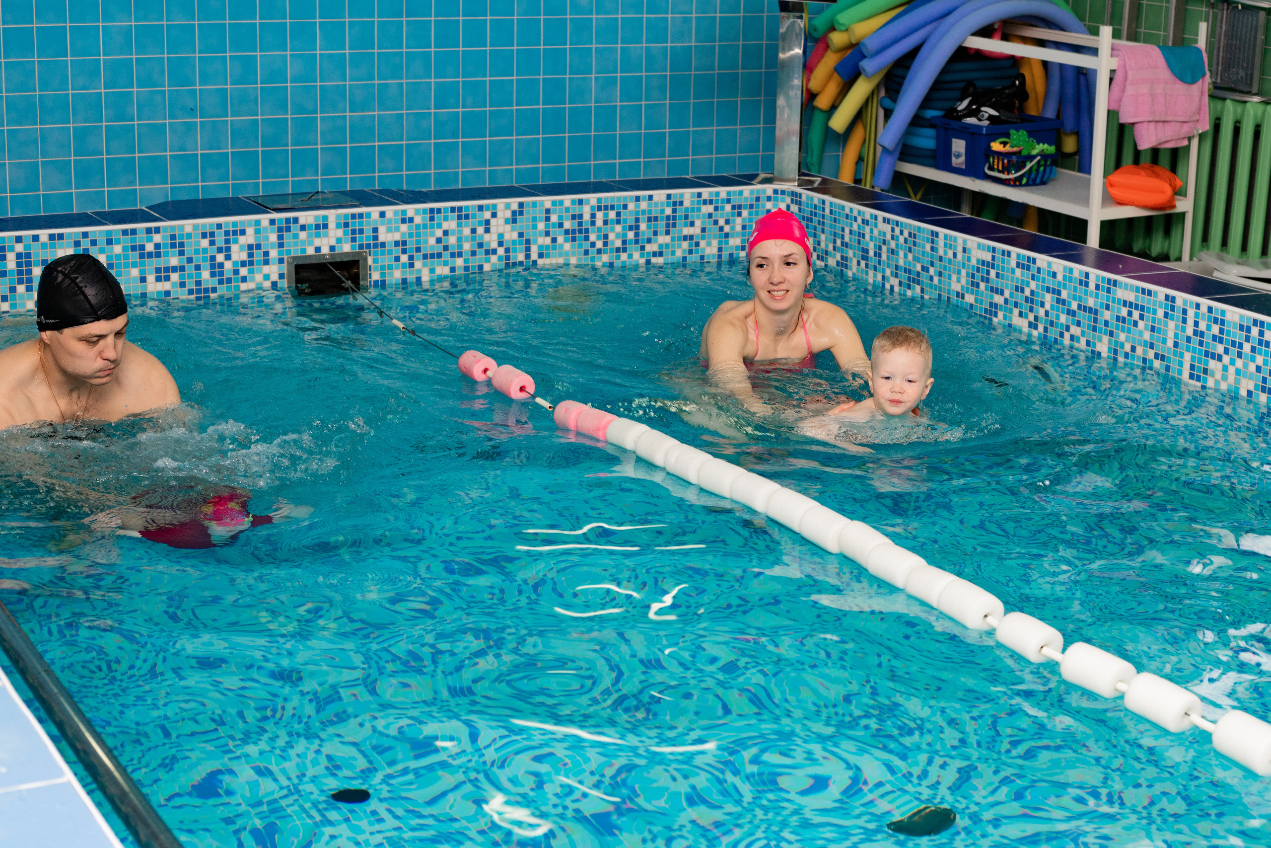 Фотограф в бассейн