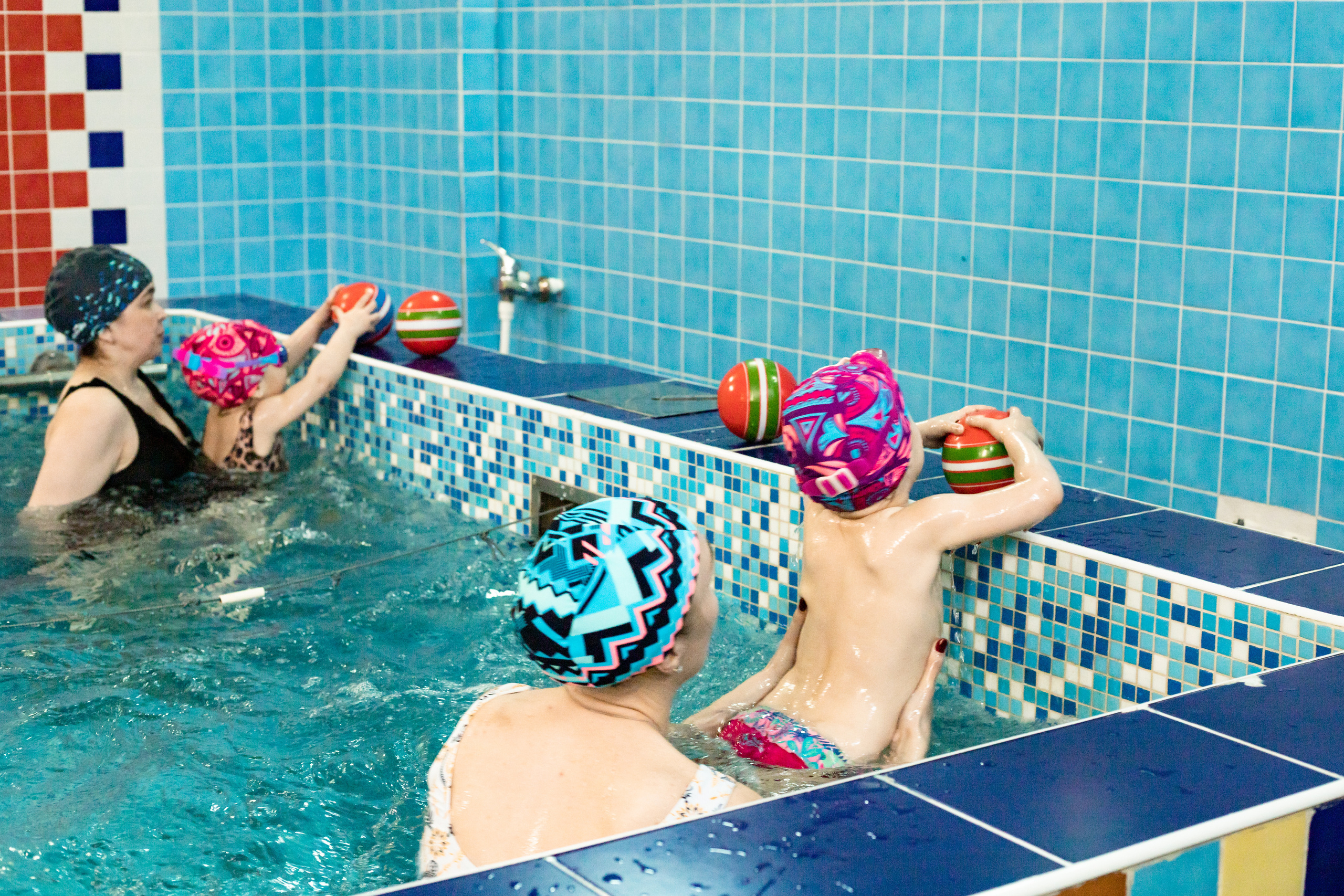 Фотограф в бассейн