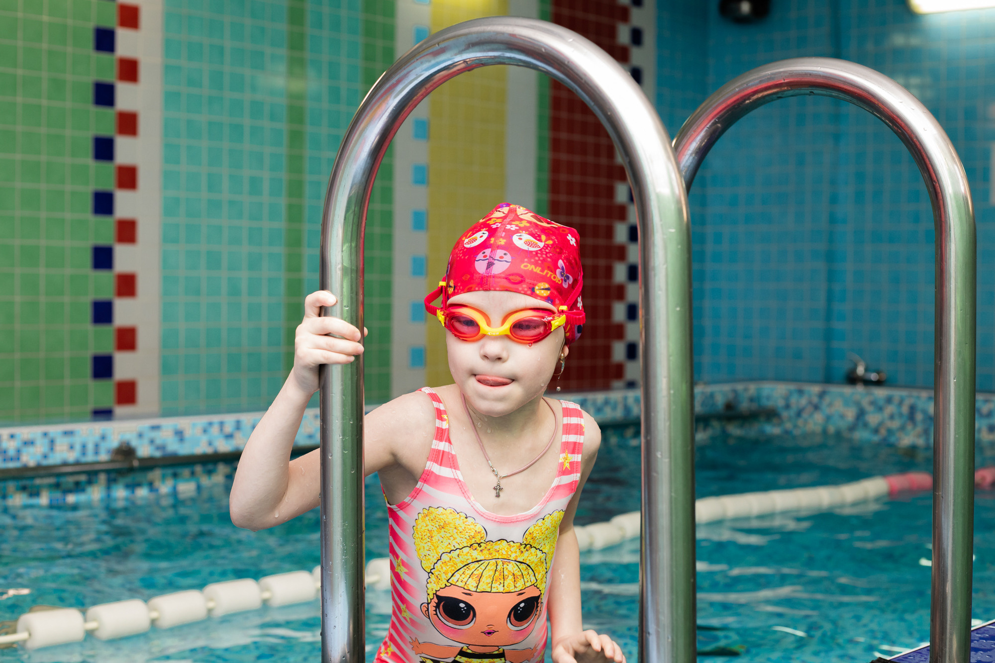 Репортажная съёмка. Дельфиньи игры. Бодибум Пермь. Фотограф Пермь. Свадьбы. Семья и дети, школа, д. сад. Фотокниги