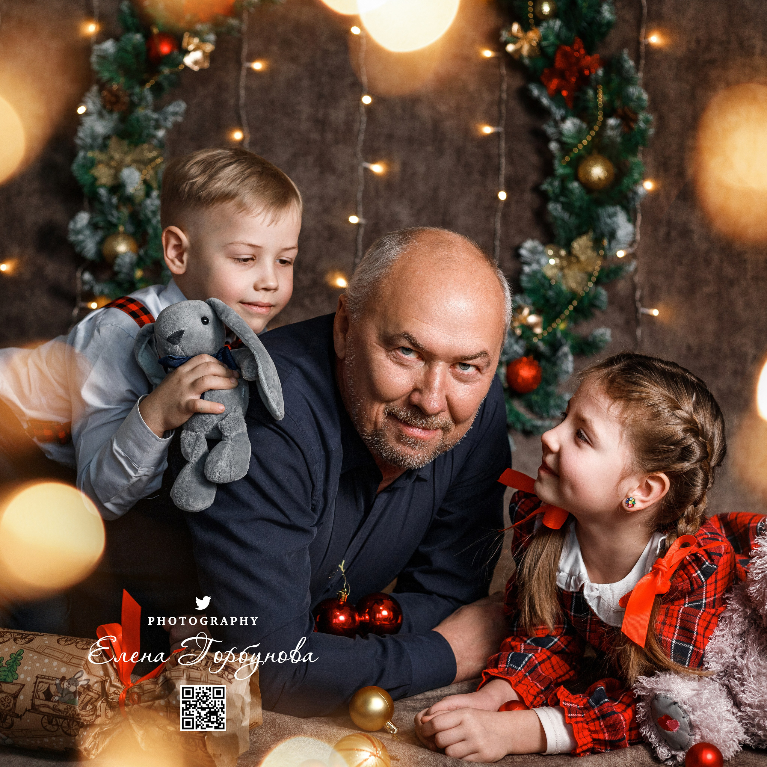 Моя студия. Фото проект Новогодняя открытка. Ноябрь 2023 г. Фотограф Пермь. Свадьбы. Семья и дети, школа, д. сад. Фотокниги