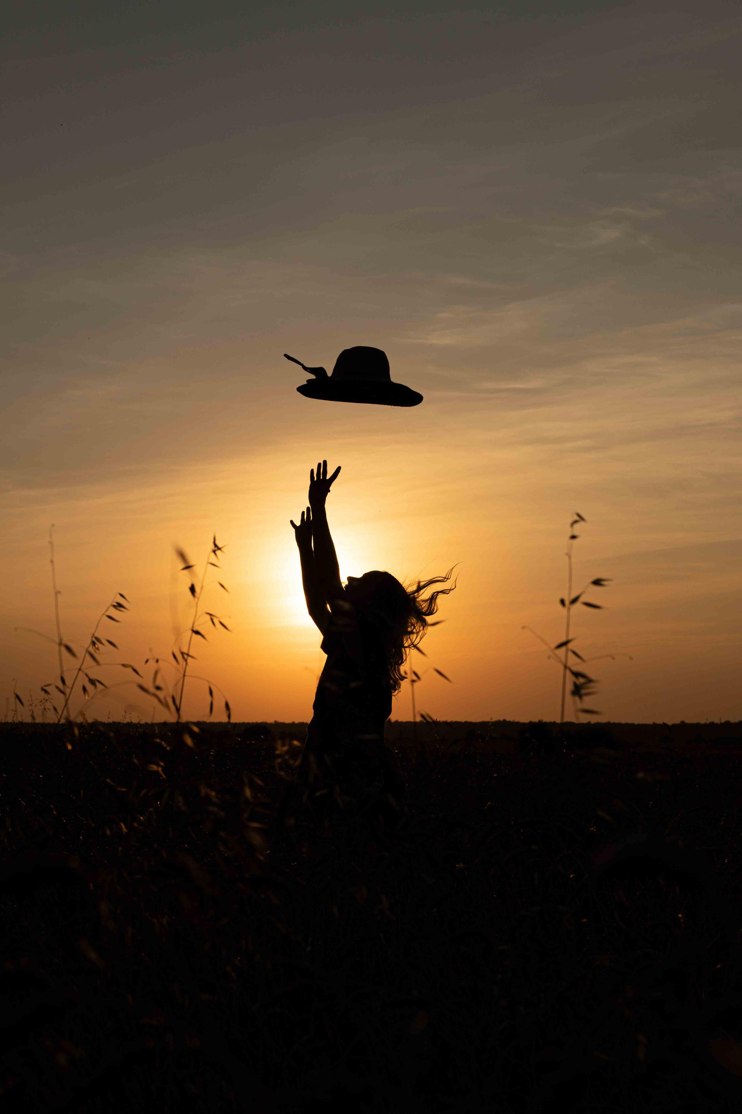 В поле. август 2020. Екатерина. Фотограф Пермь. Свадьбы. Семья и дети, школа, д. сад. Фотокниги