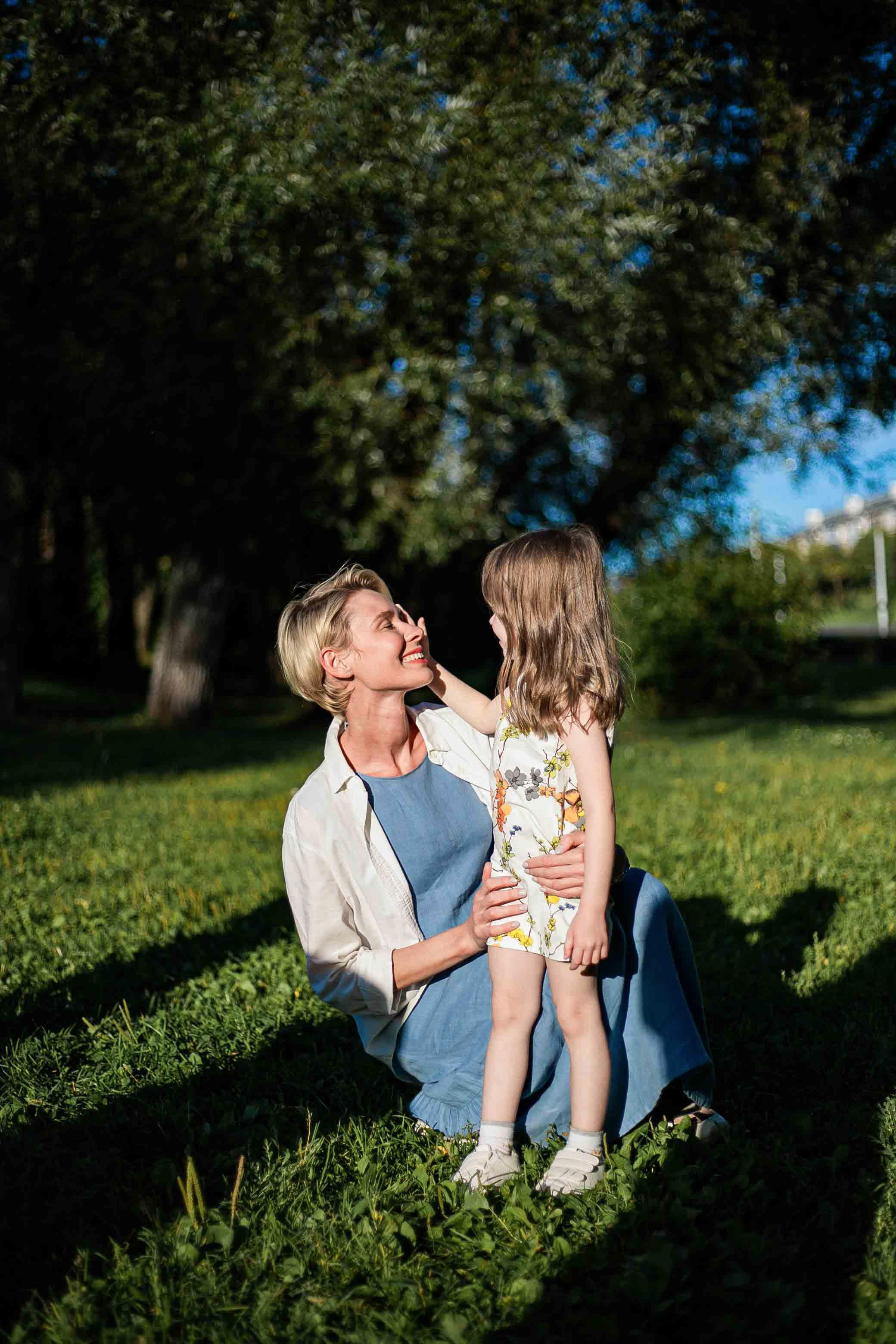 Парк у Планетария. Август 2020. Практический урок. Фотограф Пермь. Свадьбы. Семья и дети, школа, д. сад. Фотокниги