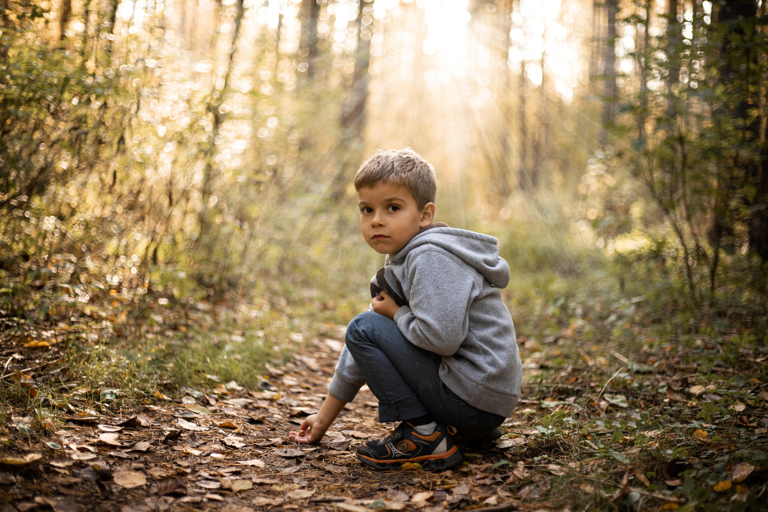Черняевский лес «Золотые пески». Осень 2020. Ирина с сыновьями. Фотограф Пермь. Свадьбы. Семья и дети, школа, д. сад. Фотокниги