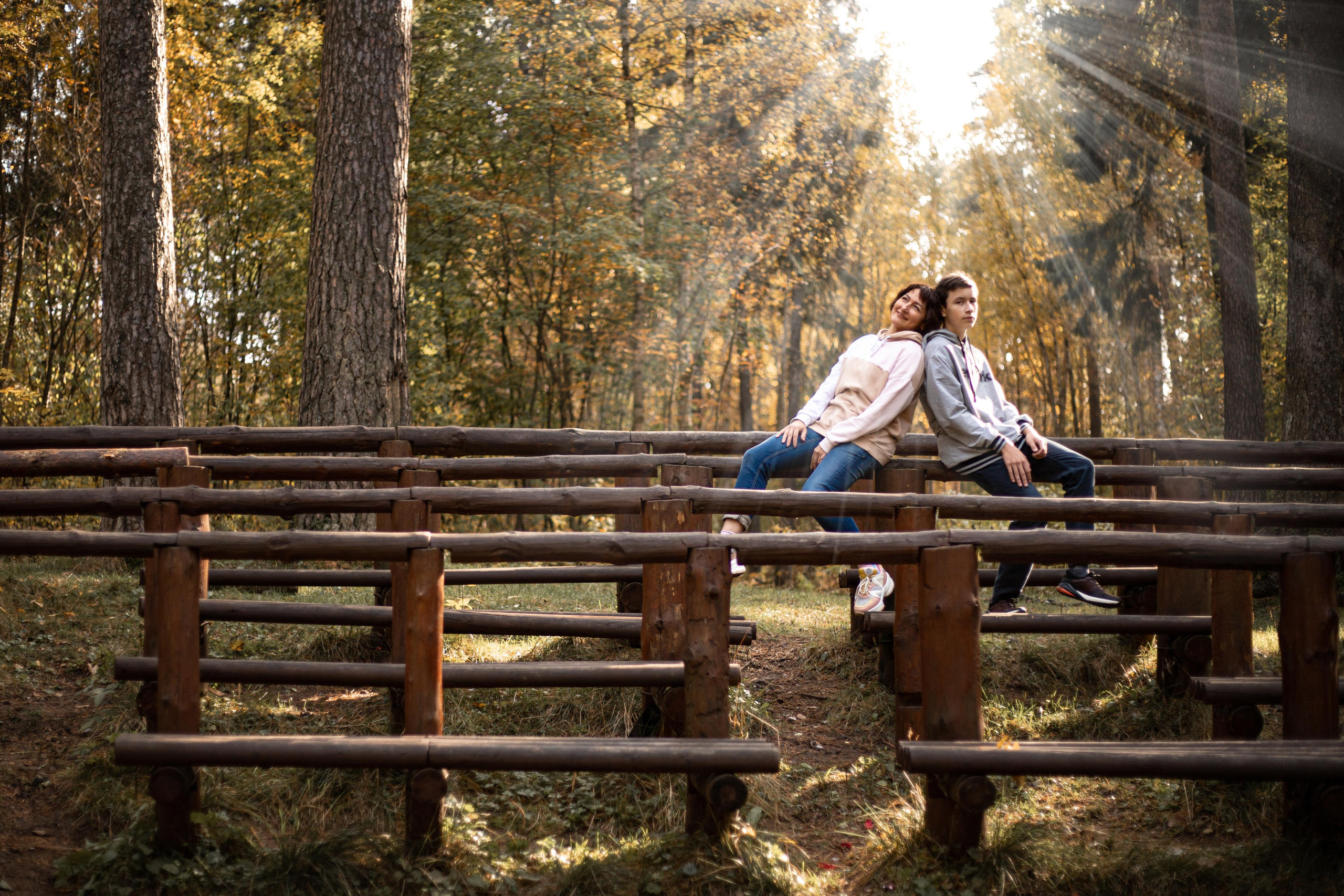 Черняевский лес «Золотые пески». Осень 2020. Ирина с сыновьями. Фотограф Пермь. Свадьбы. Семья и дети, школа, д. сад. Фотокниги