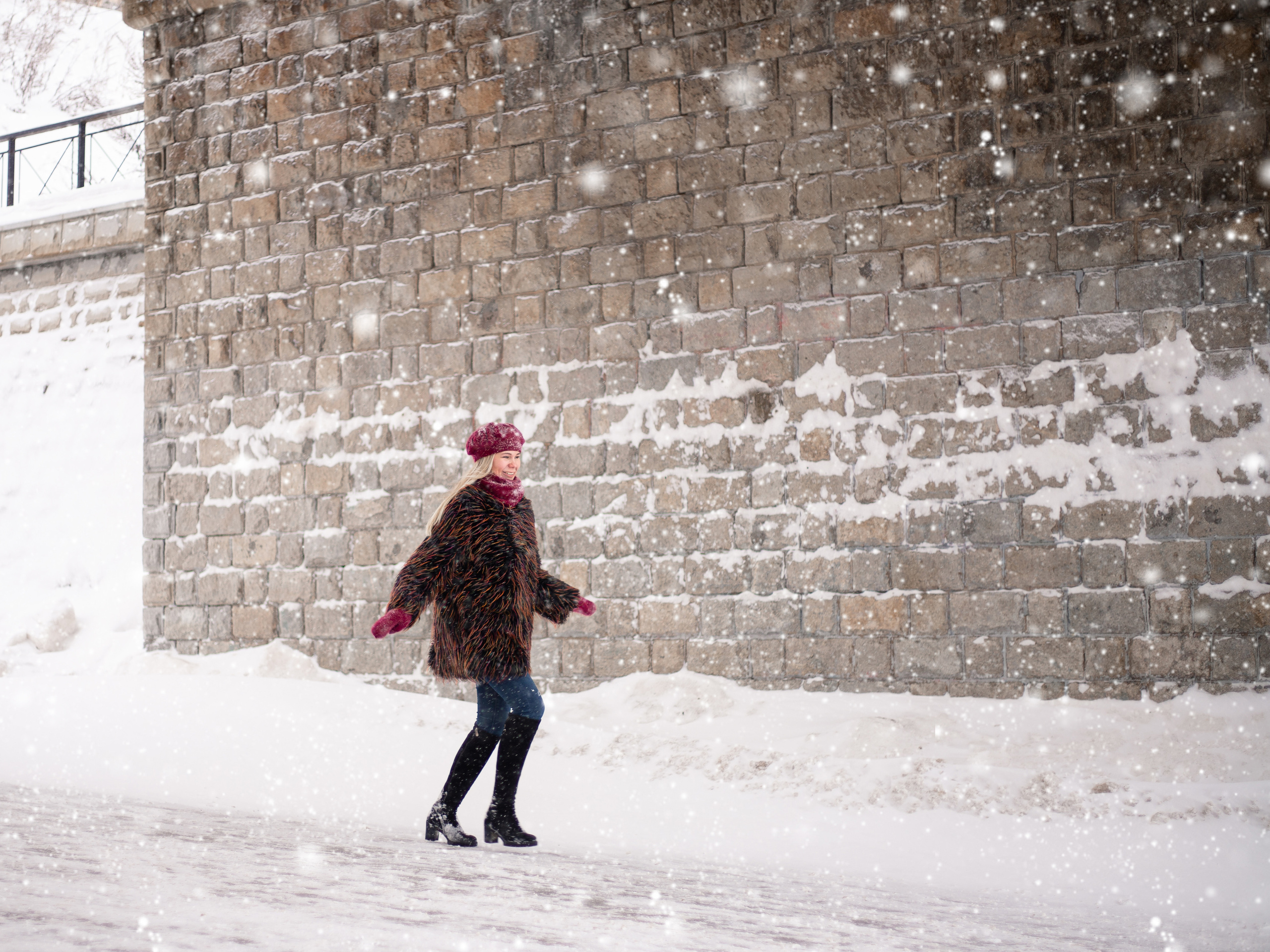 Набережная р. Кама. Февраль 2021. Яна. Фотограф Пермь. Свадьбы. Семья и дети, школа, д. сад. Фотокниги