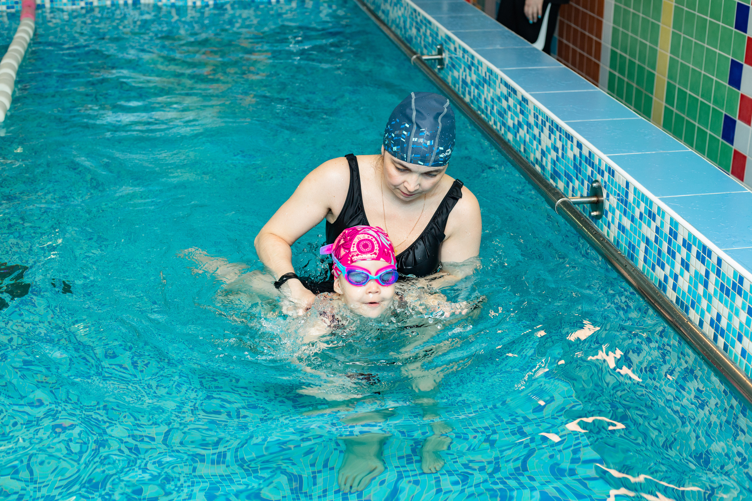 Фотограф в бассейн