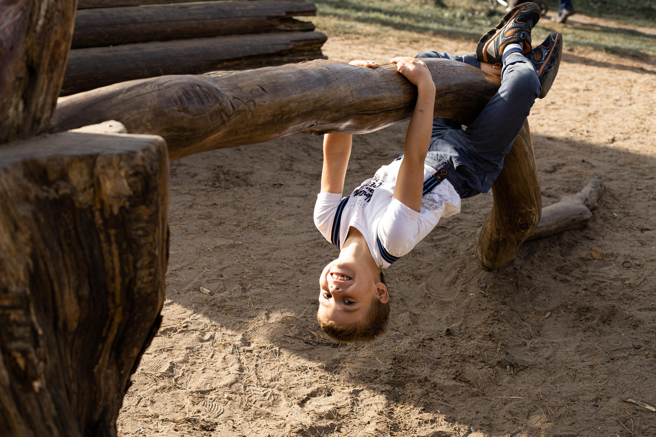 Черняевский лес «Золотые пески». Осень 2020. Ирина с сыновьями. Фотограф Пермь. Свадьбы. Семья и дети, школа, д. сад. Фотокниги
