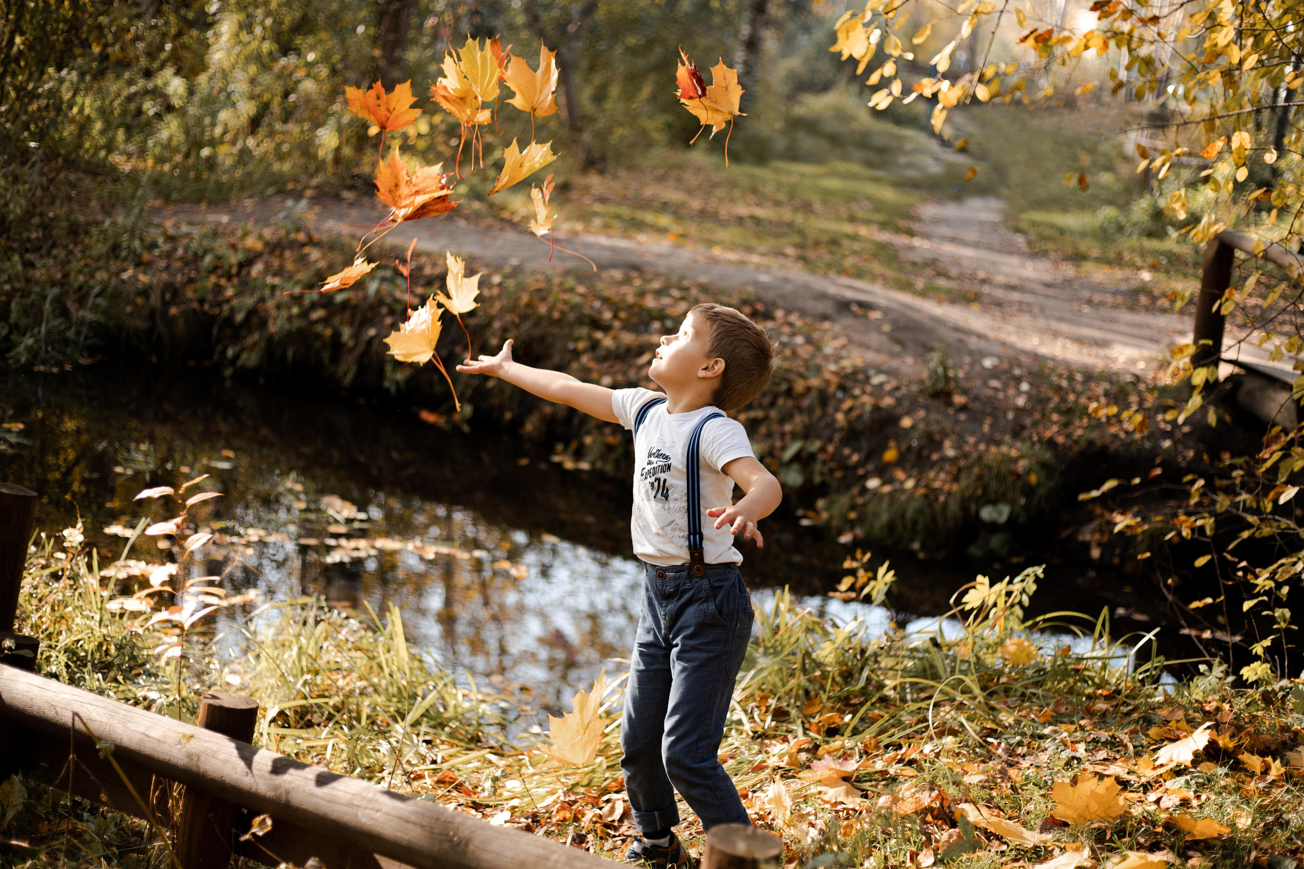 Черняевский лес «Золотые пески». Осень 2020. Ирина с сыновьями. Фотограф Пермь. Свадьбы. Семья и дети, школа, д. сад. Фотокниги
