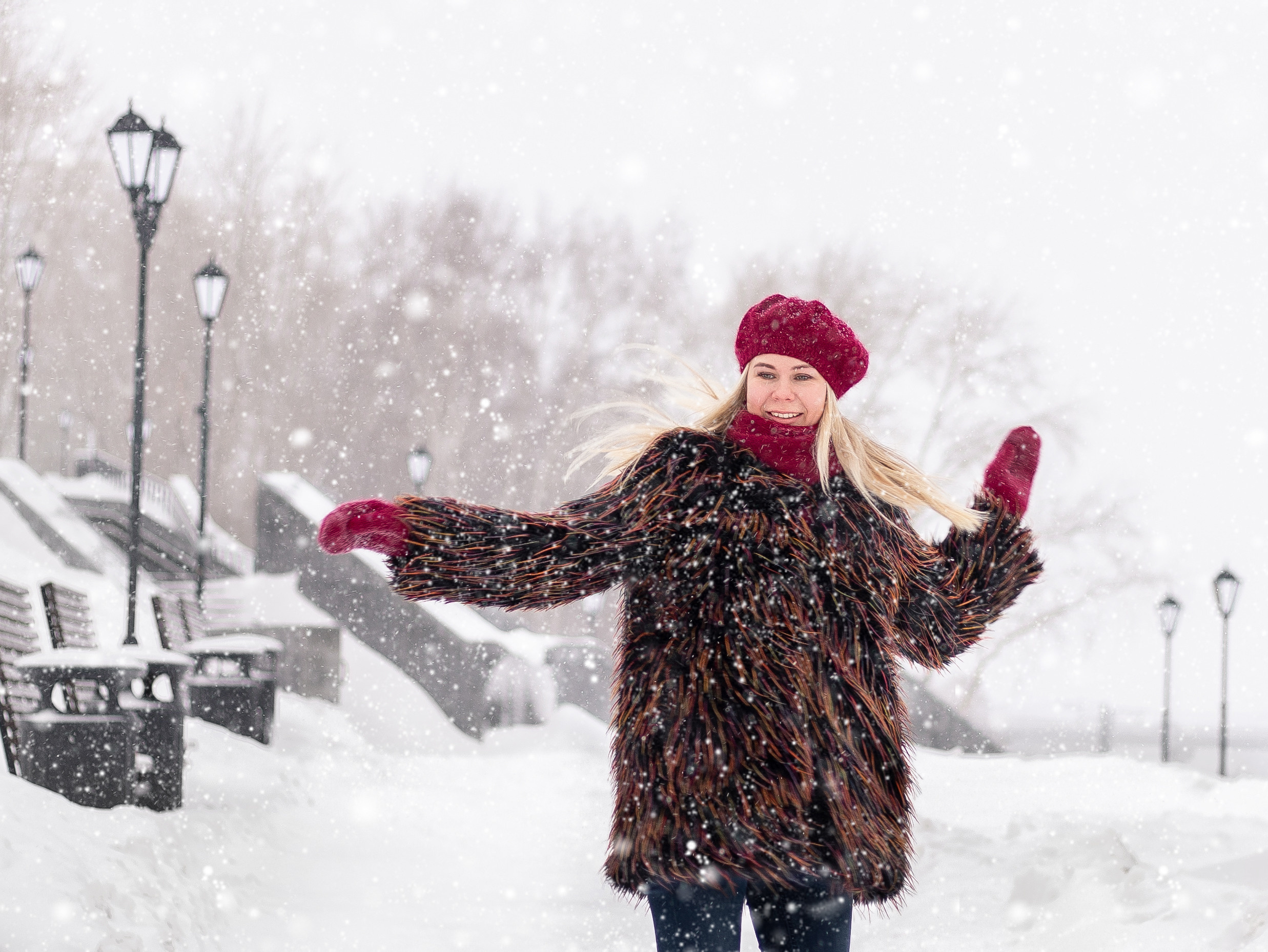 Набережная р. Кама. Февраль 2021. Яна. Фотограф Пермь. Свадьбы. Семья и дети, школа, д. сад. Фотокниги