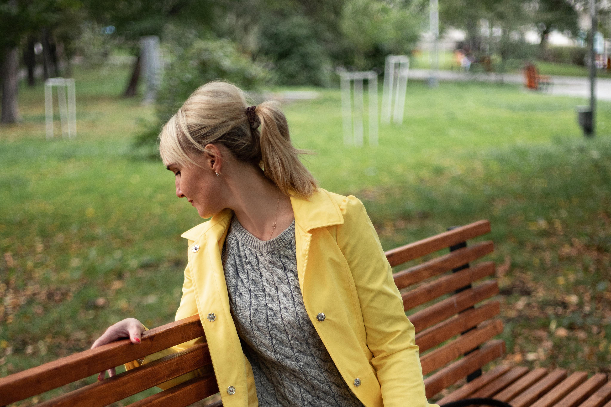 Сквер Уральских добровольцев. Сентябрь 2020. Ольга. Фотограф Пермь. Свадьбы. Семья и дети, школа, д. сад. Фотокниги