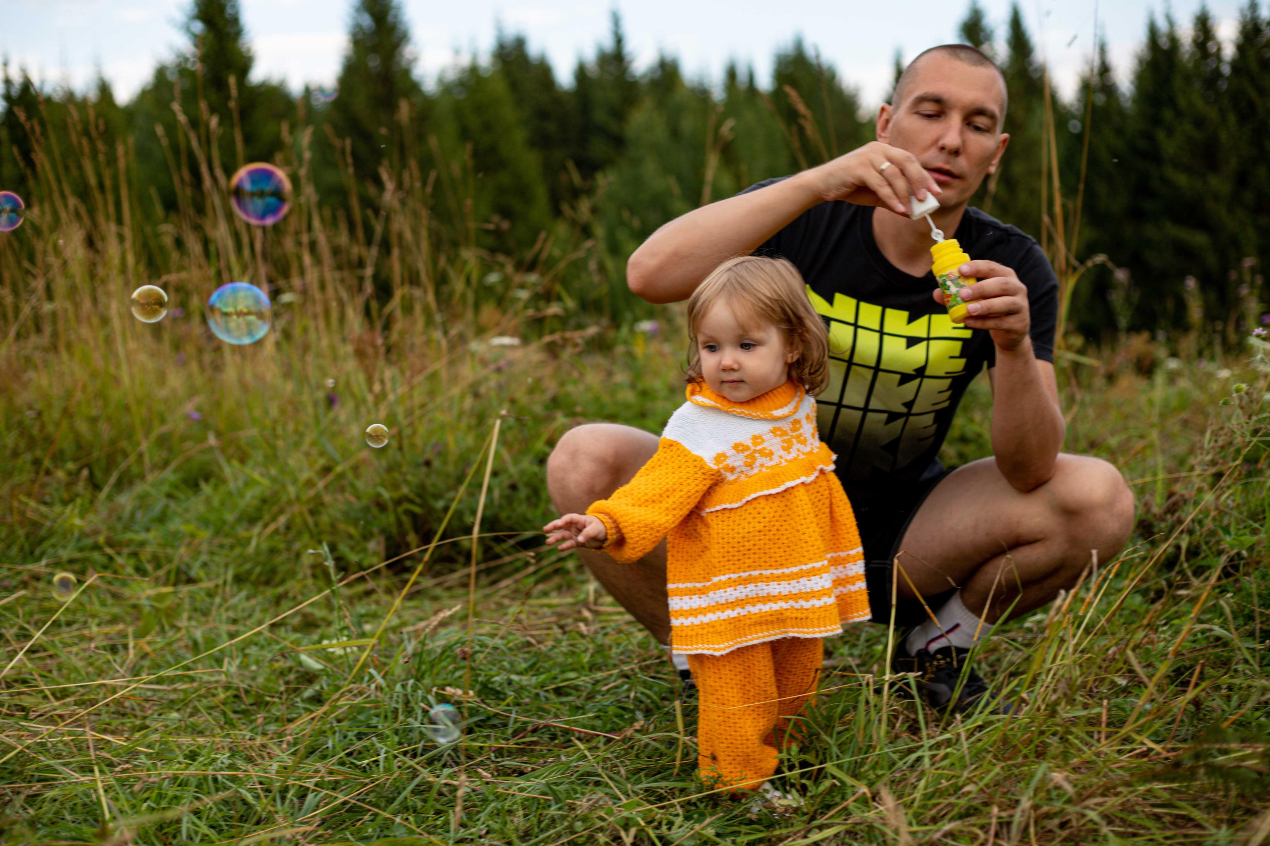 В поле. Моя семья. Июнь 2020. Фотограф Пермь. Свадьбы. Семья и дети, школа, д. сад. Фотокниги
