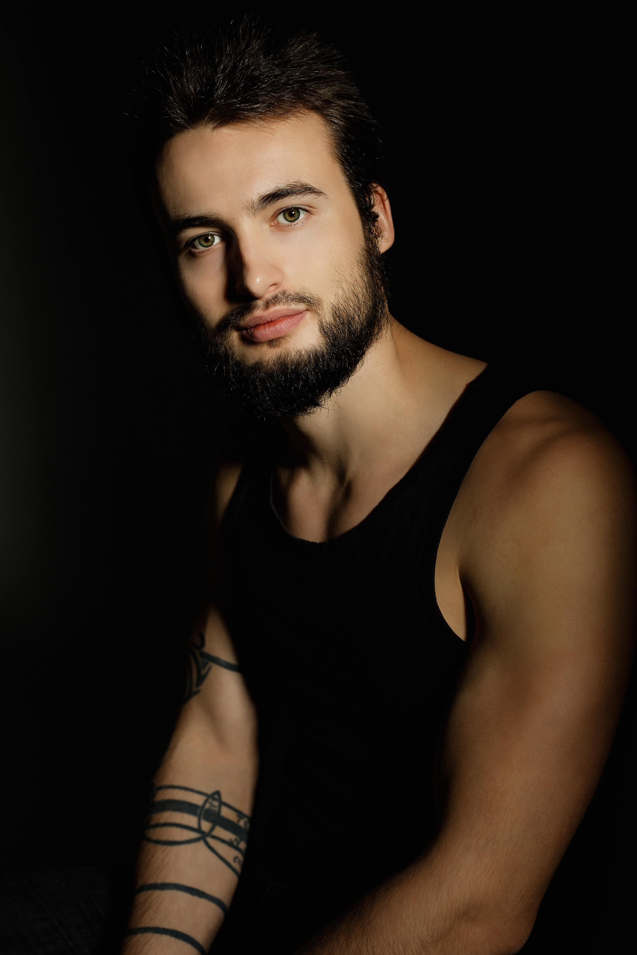 Фотостудия Laboratory, зал LOFT FABRIKA. Практический урок. Фотограф Пермь. Свадьбы. Семья и дети, школа, д. сад. Фотокниги