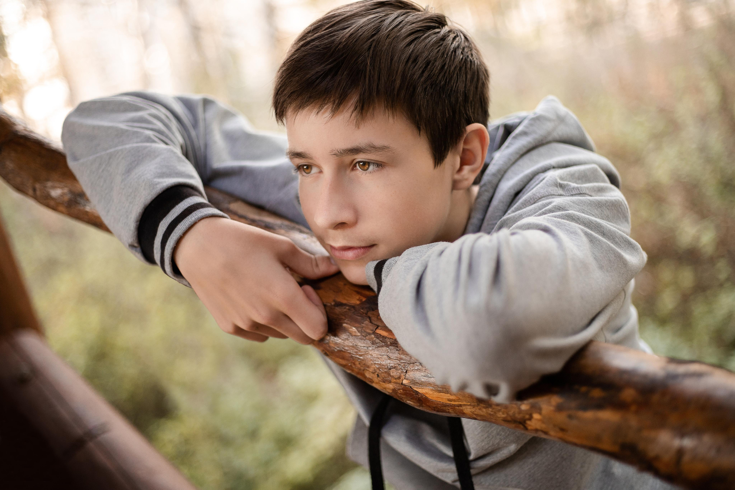 Черняевский лес «Золотые пески». Осень 2020. Ирина с сыновьями. Фотограф Пермь. Свадьбы. Семья и дети, школа, д. сад. Фотокниги