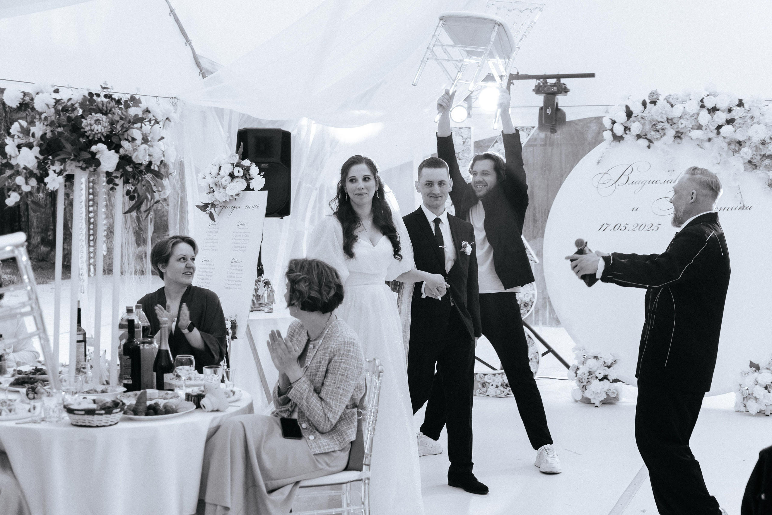 Дерзко и со вкусом. Артём Бачурин — свадебный фотограф Воронеж