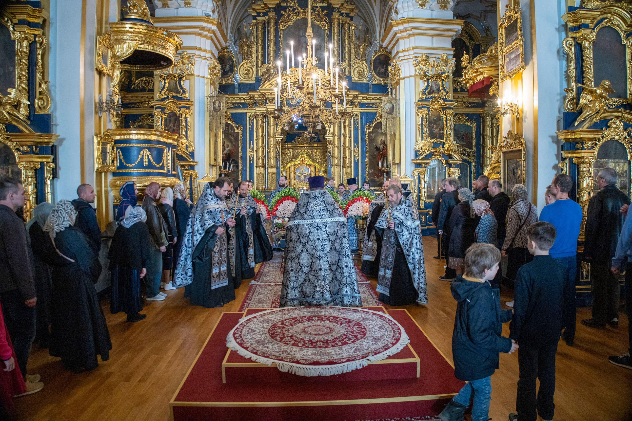 ЧИН ПОГРЕБЕНИЯ СПАСИТЕЛЯ. НИКОЛО-БОГОЯВЛЕНСКИЙ МОРСКОЙ СОБОР