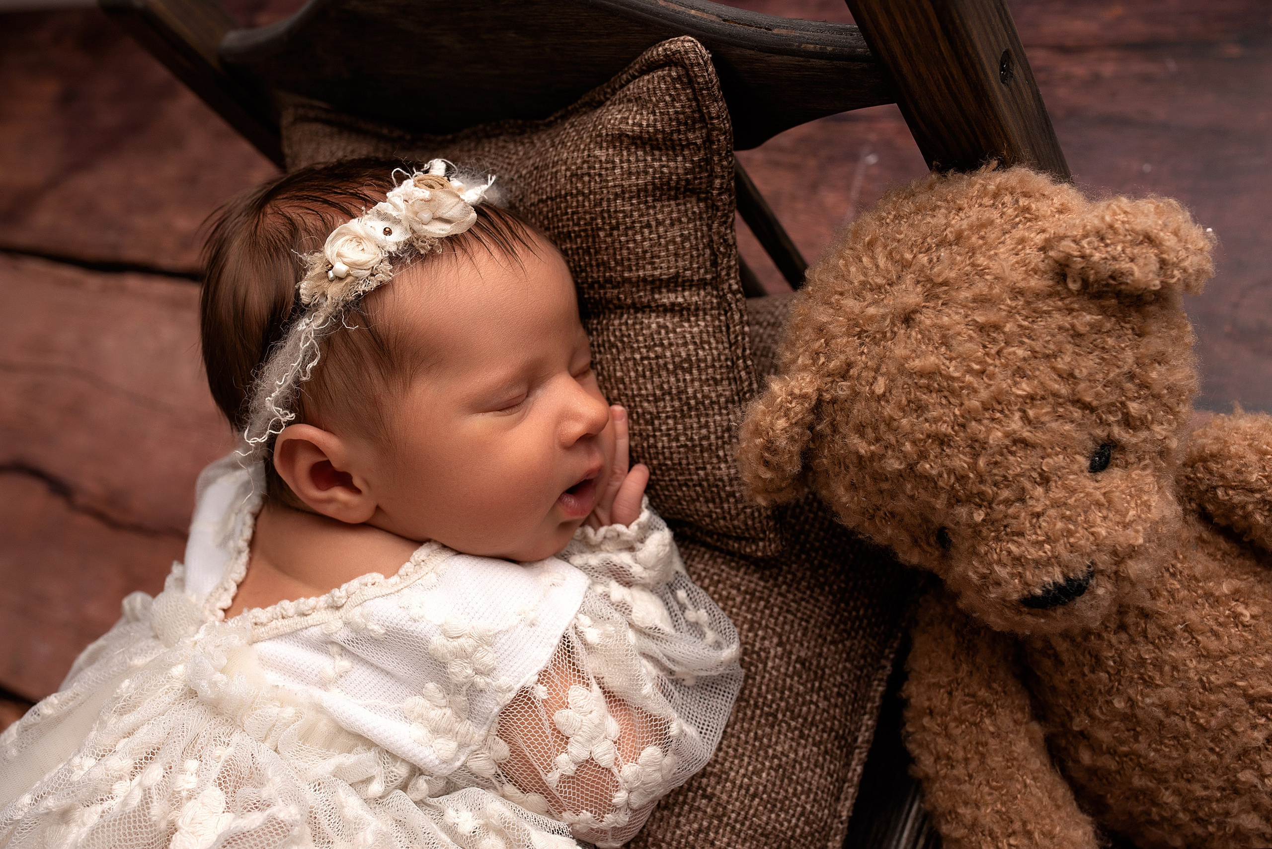 Новорождённые девочки. Детский фотограф новорождённых в Минске Боровик Екатерина