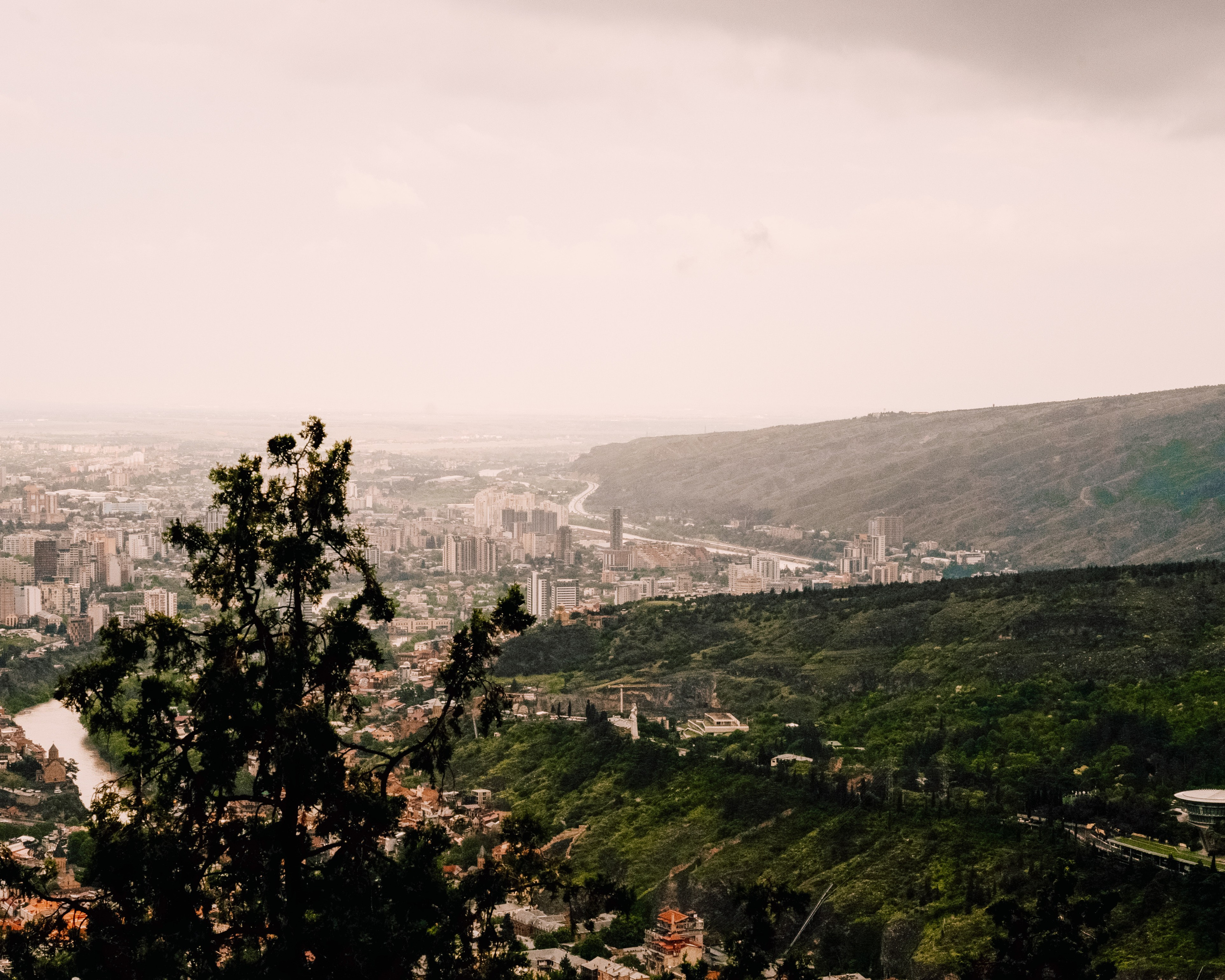 Tbilisi Events. Мариуполь. Школьный и семейный фотограф Даша Жогло