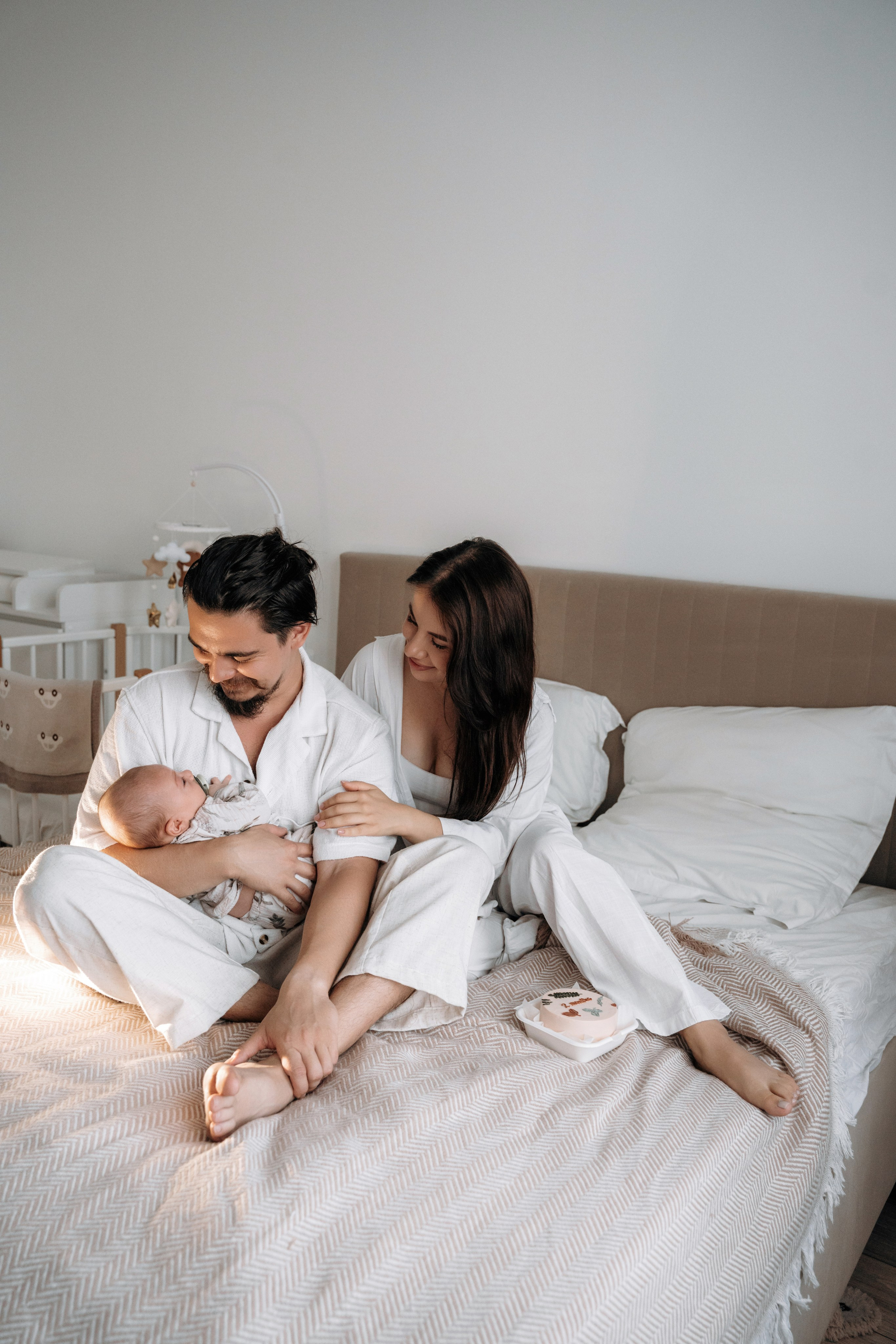 Малыш Марс дома с родителями. Семейный и свадебный фотограф в Ульяновске Арина Авдеева