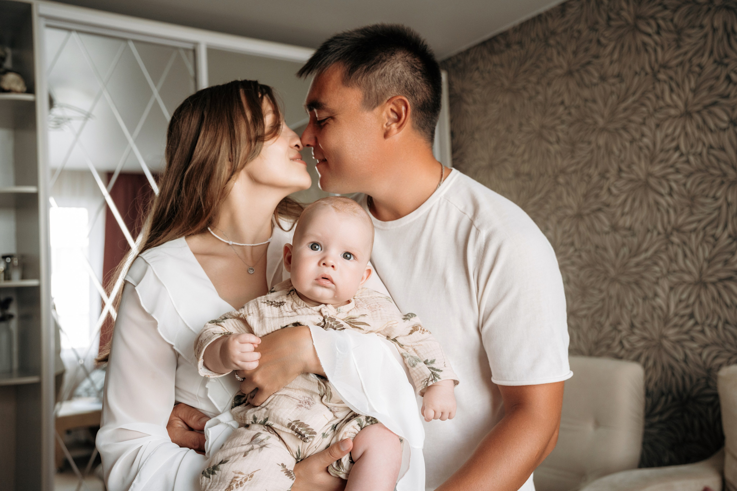 Семья дома. Семейный и свадебный фотограф в Ульяновске Арина Авдеева