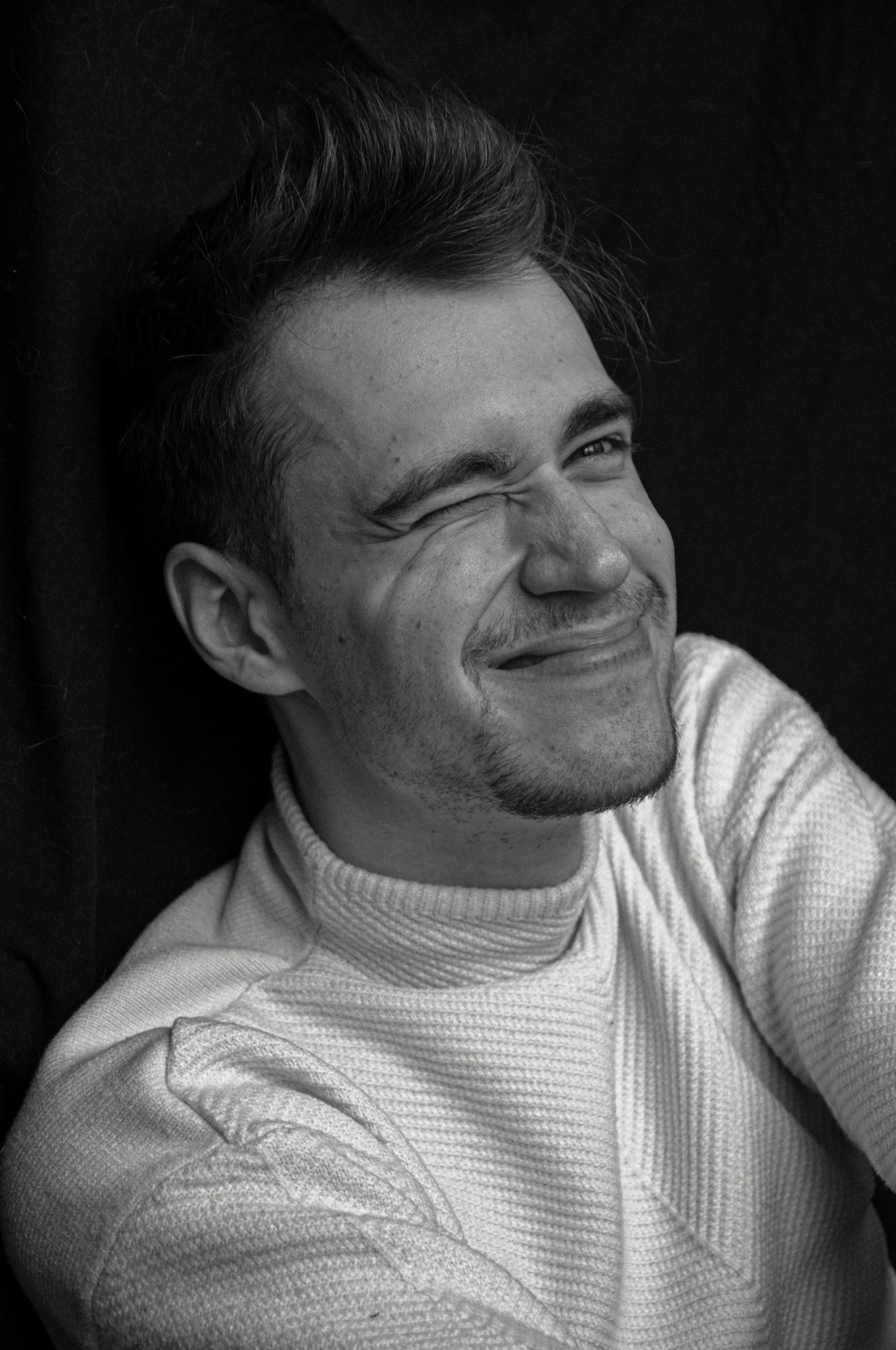 Dialog. DINA MOREVA photography